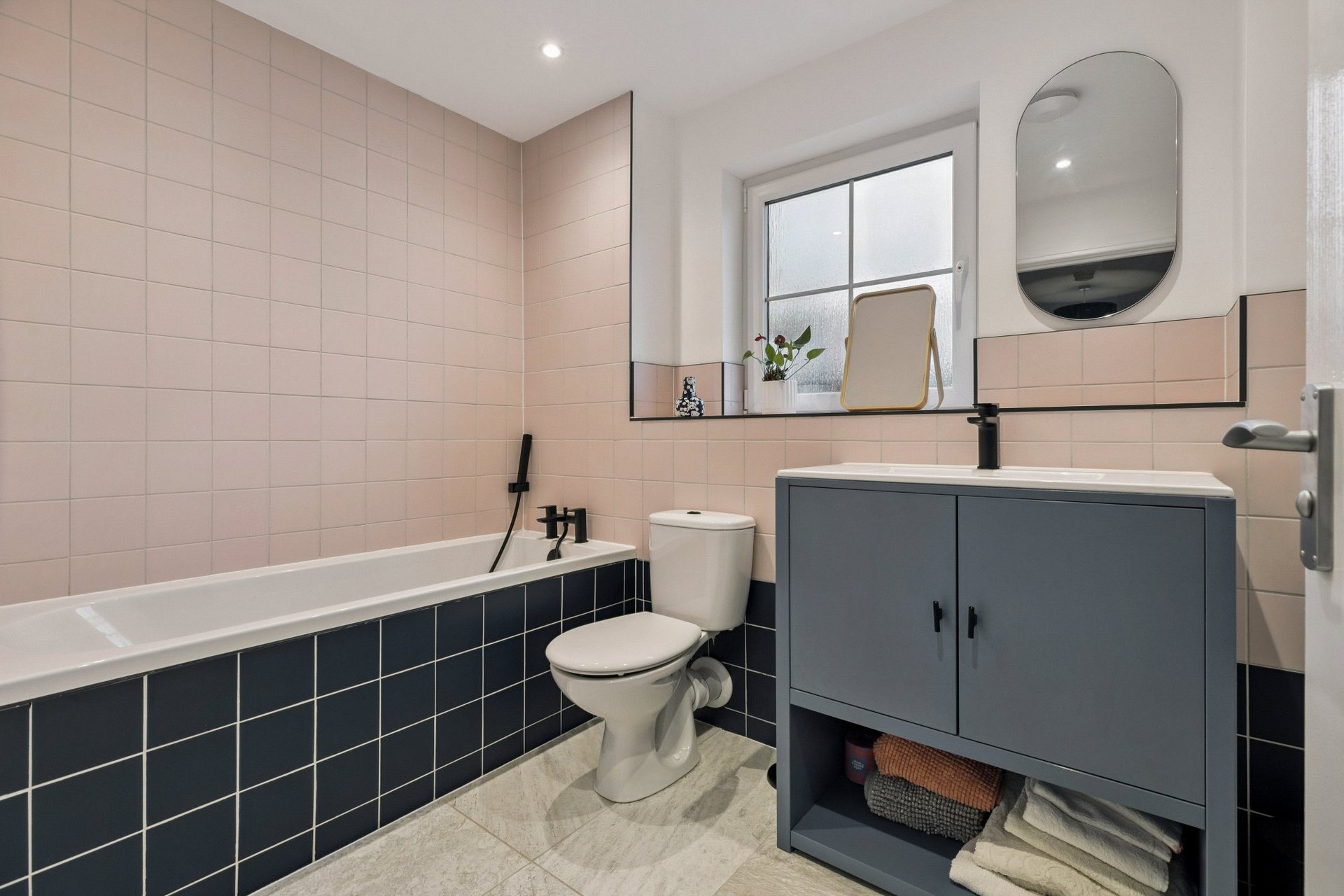 2 Sandstone Crescent, Thornliebank, Glasgow, Glasgow City, G46 7RF - Picture #19