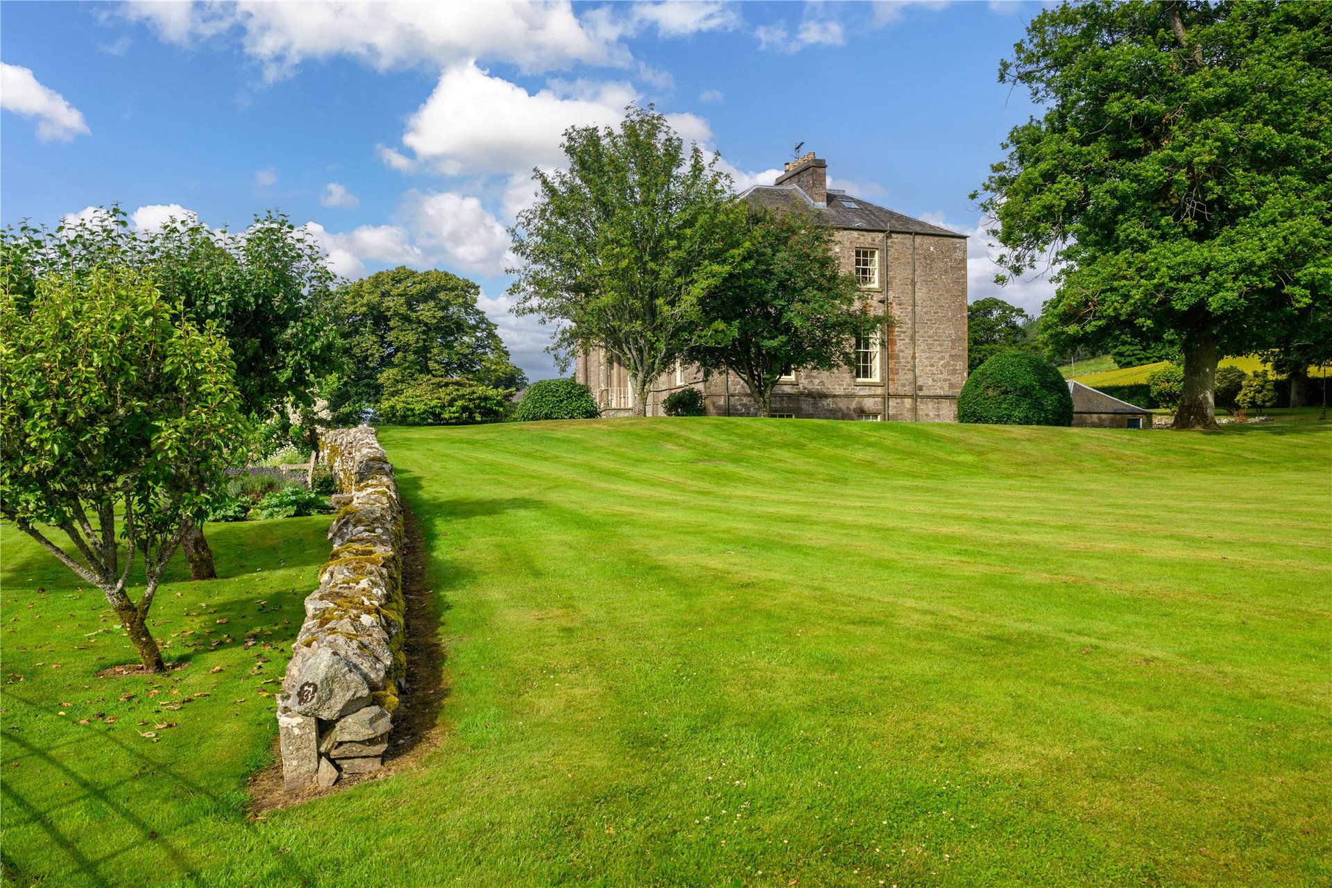 Lochton House, Abernyte, Perth, Perth and Kinross, PH14 9TA - Picture #29