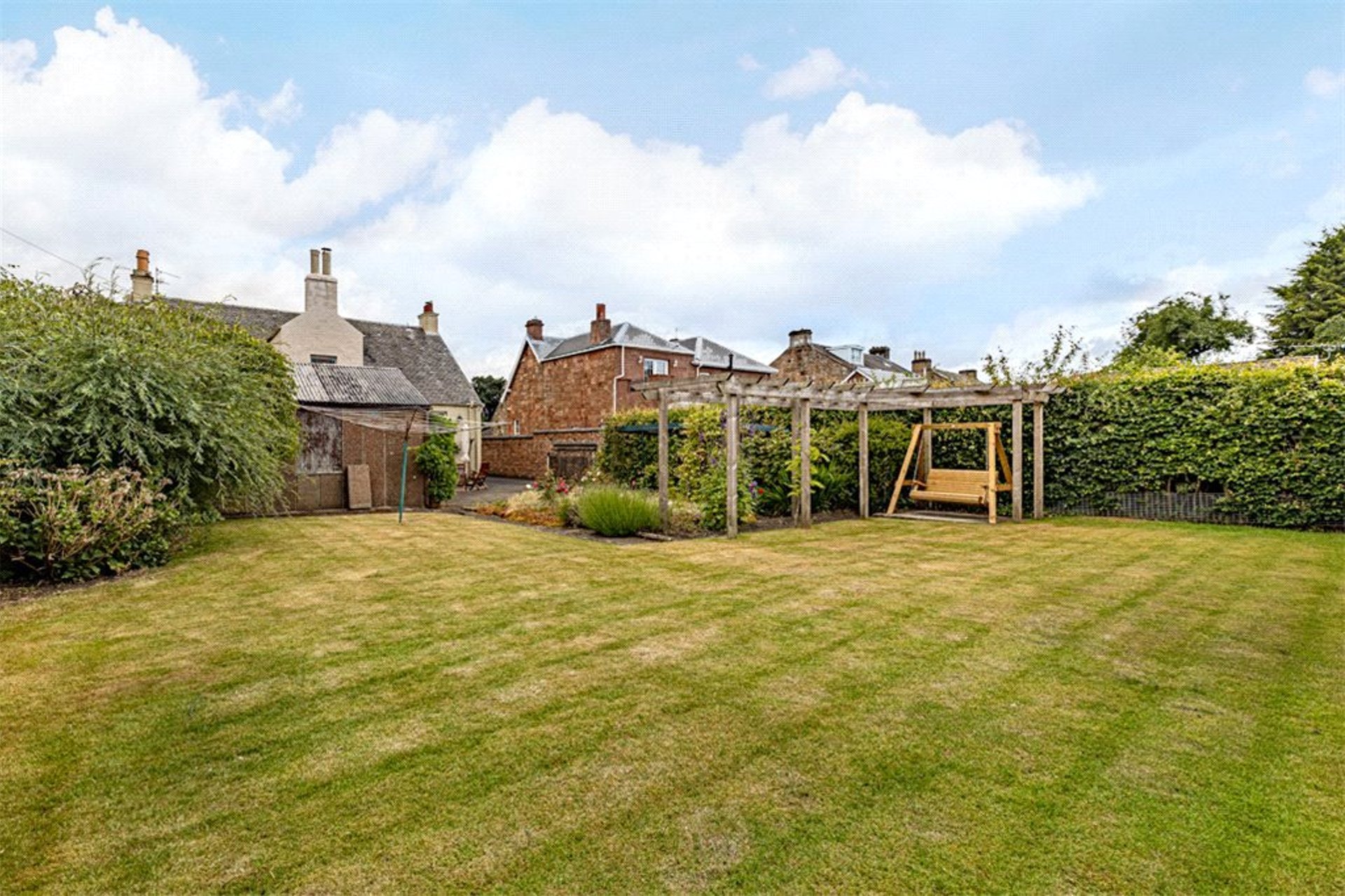 329 Glasgow Road, Blantyre, Glasgow, South Lanarkshire, G72 9HN - Picture #21