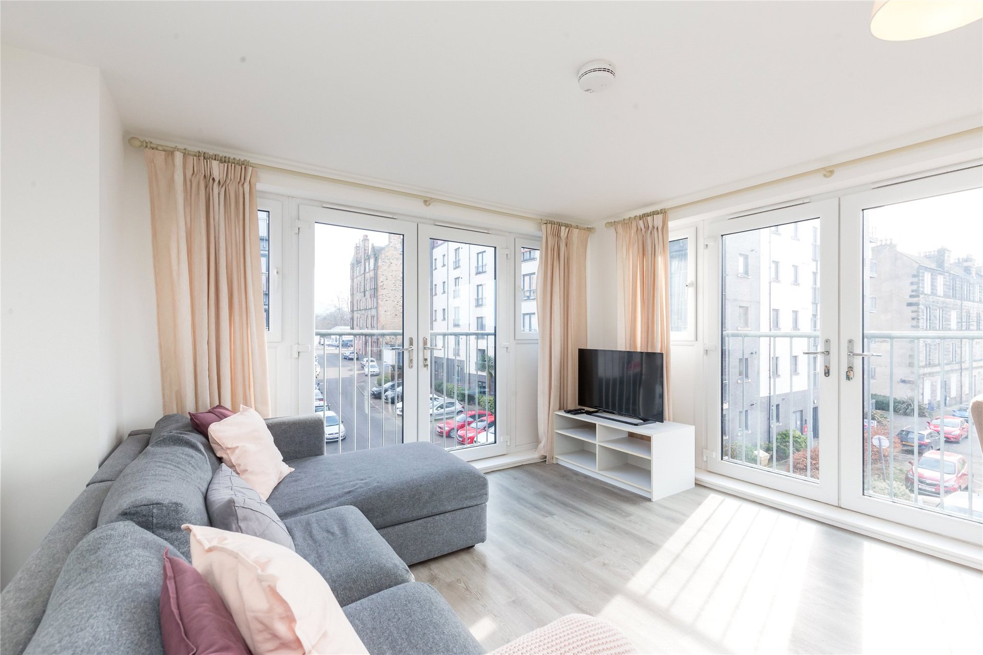 Flat 4, 18 Ashley Place, Edinburgh, Midlothian, EH6 5GB - Picture #5