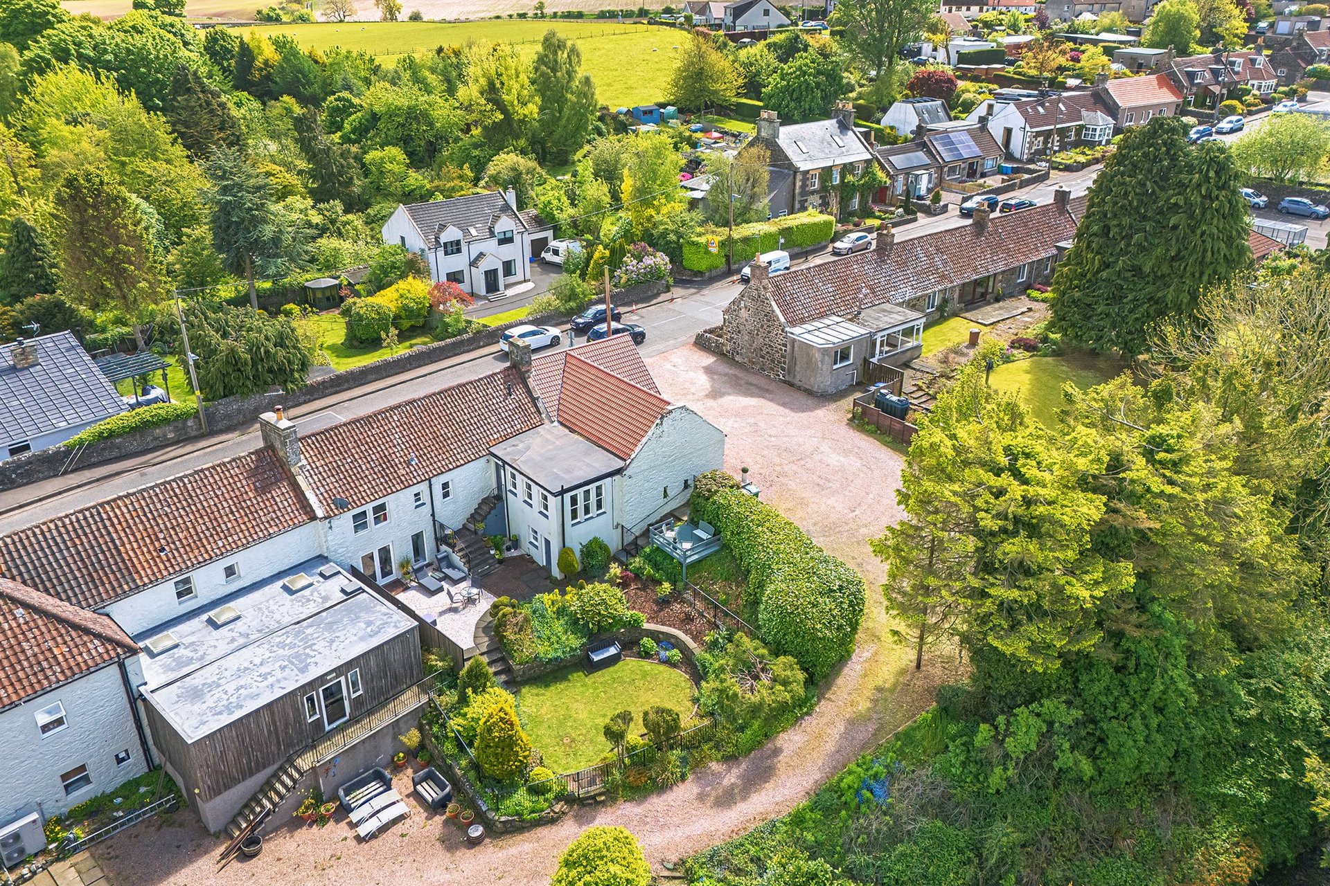 Kingarroch Cottage and Smiddy, Main Street, Craigrothie, Fife, KY15 5QA - Picture #27