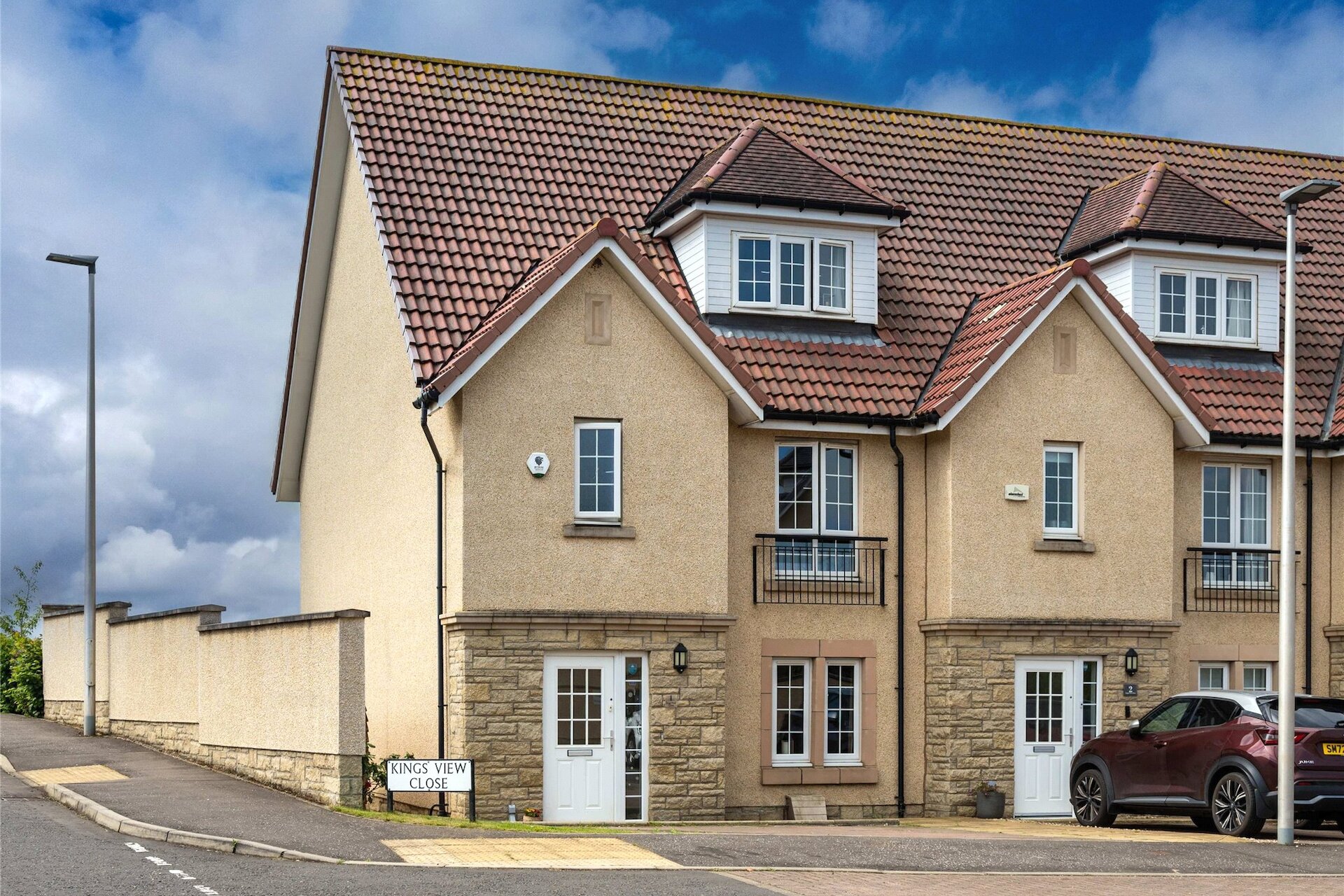1 Kings View Close, Ratho, Newbridge, EH28 8AH - Picture #1