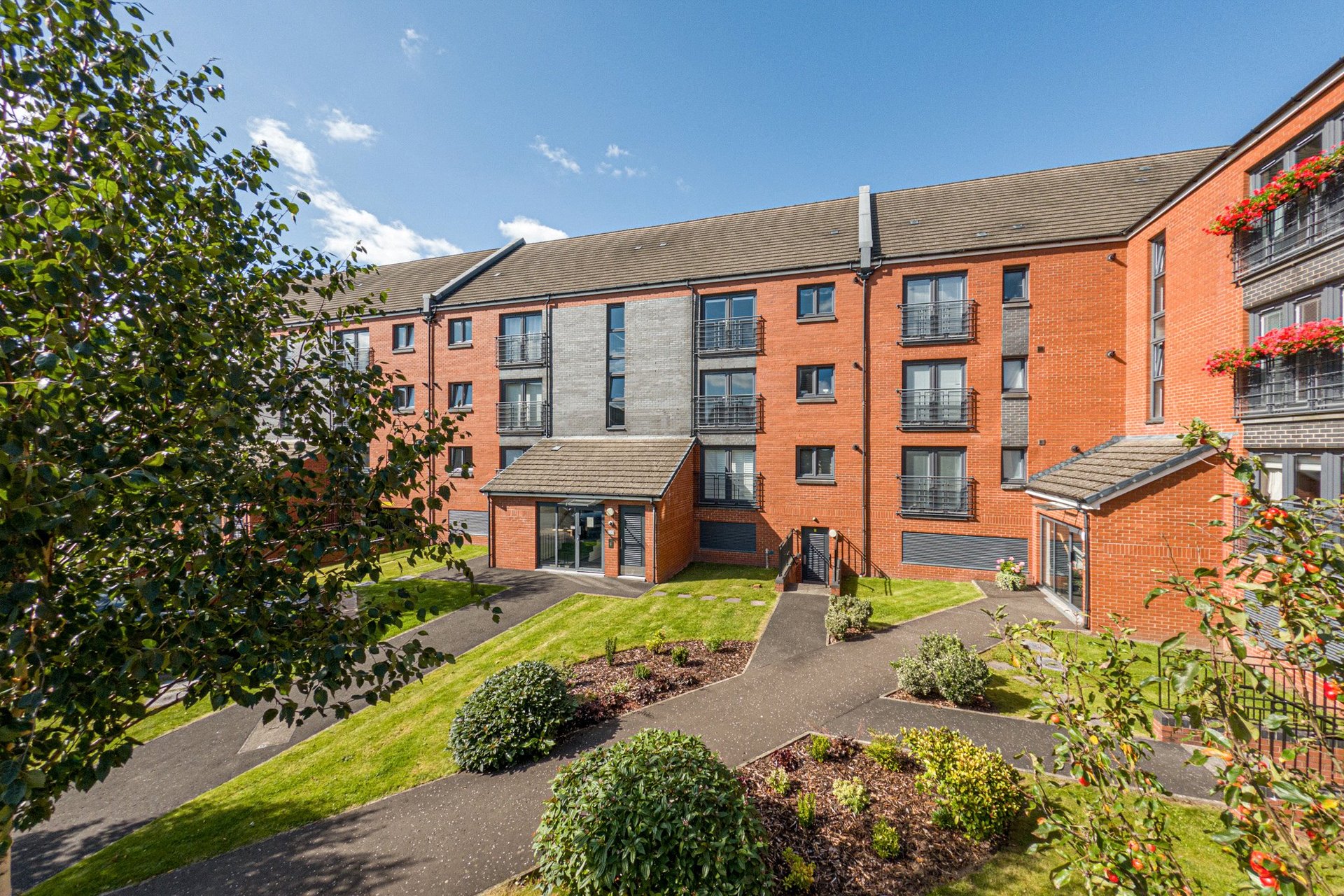3/2, 43 Craigend Circus, Anniesland, Glasgow, G13 2TY - Picture #28