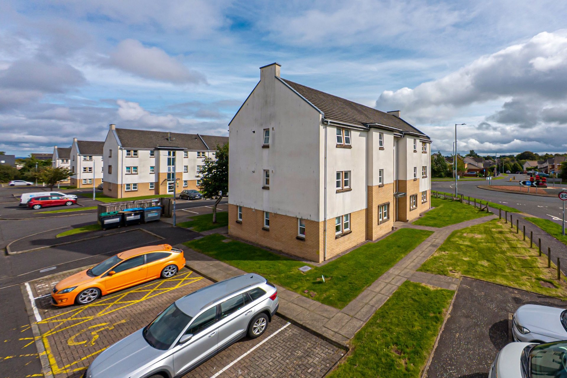 1/2, 41 Heather Wynd, Newton Mearns, Glasgow, East Renfrewshire, G77 6AY - Picture #17