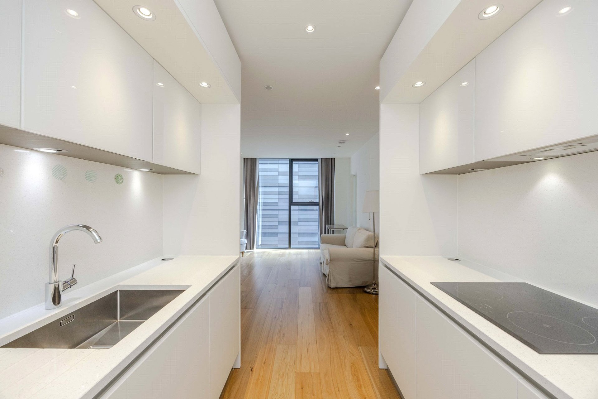 Flat 43, 6 Simpson Loan, Edinburgh, Midlothian, EH3 9GT - Picture #2
