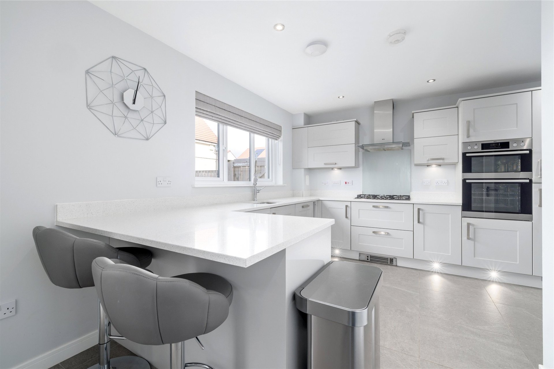 8 Combe Road, Edinburgh, EH17 8YZ - Picture #4