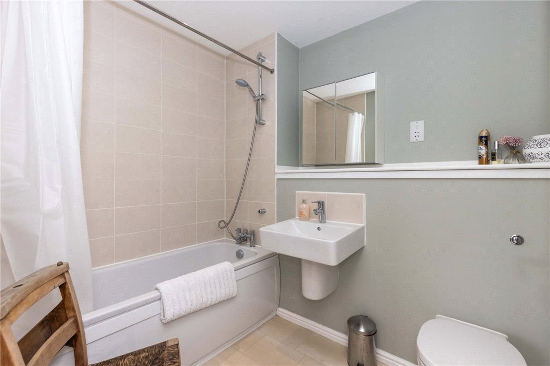 Flat 14, 2 Arneil Place, Edinburgh, Midlothian, EH5 2GU - Picture #13