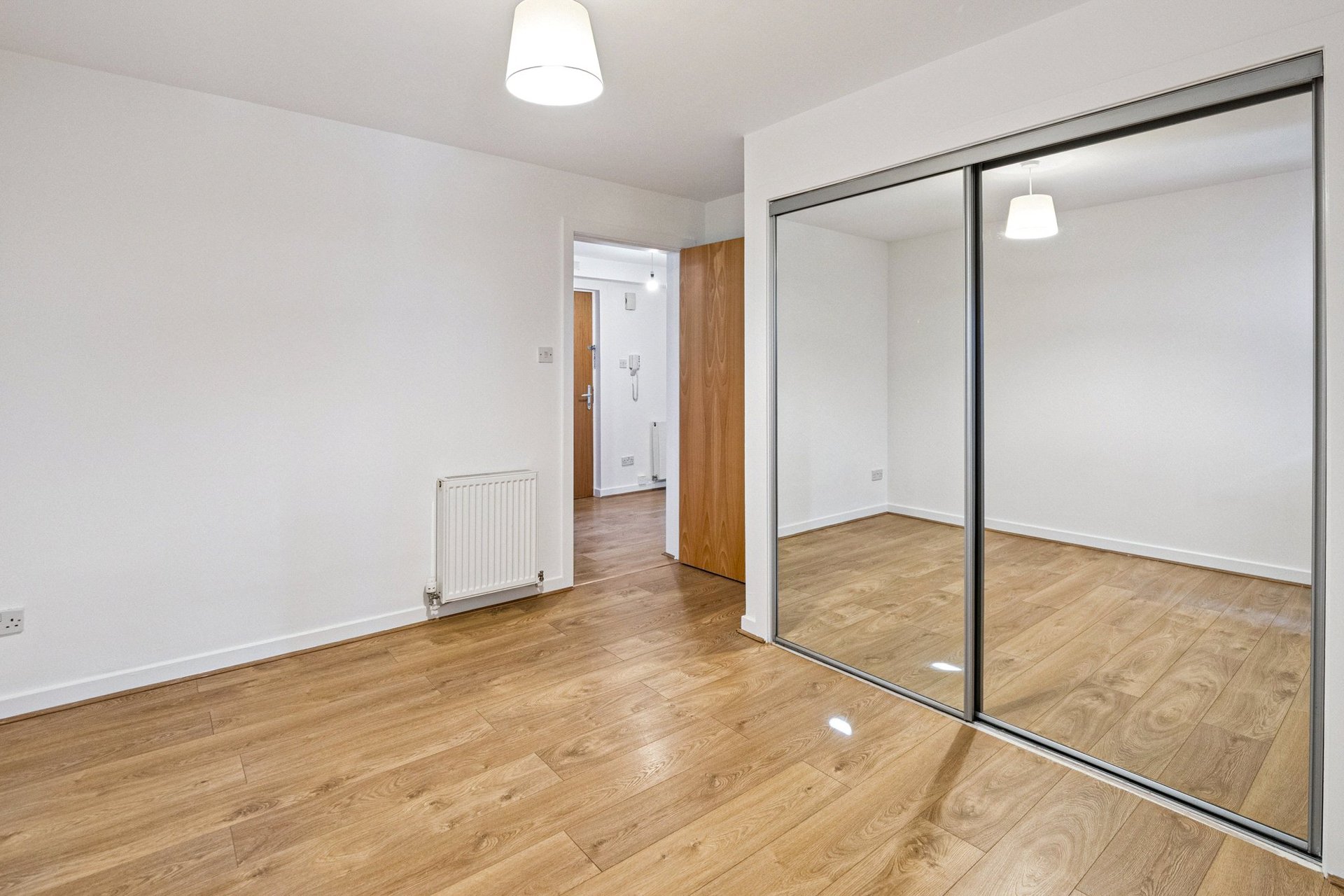 1, 8 Salamander Court, Leith, Edinburgh, EH6 7JN - Picture #6