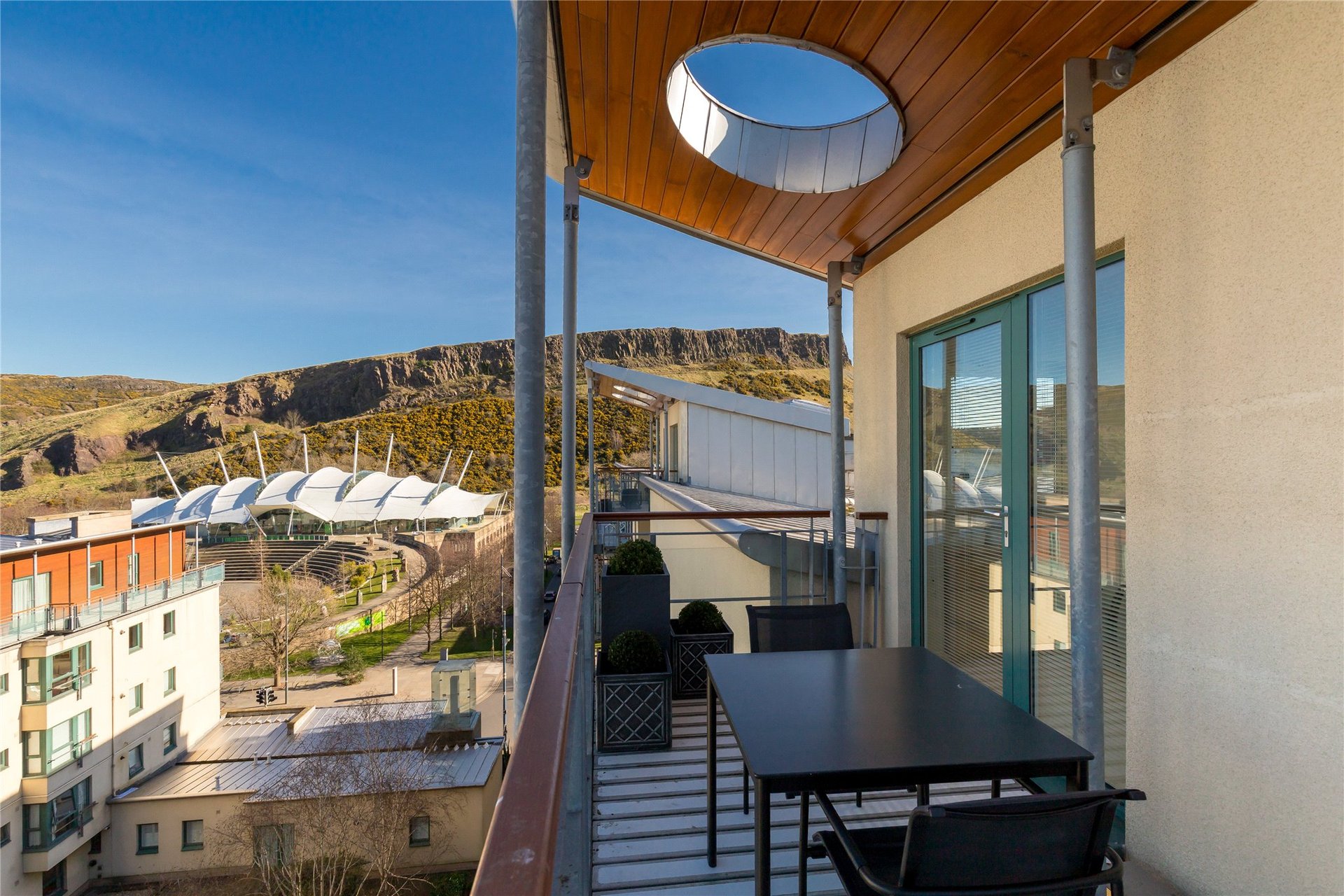 Flat 38, The Park, 89 Holyrood Road, Edinburgh, EH8 8BA - Picture #12