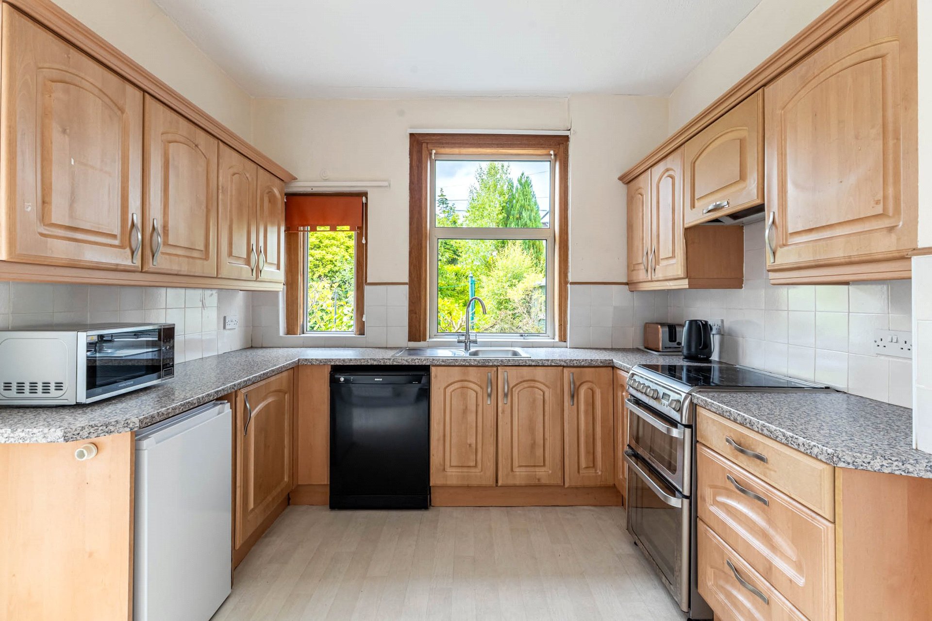9 Craigmillar Avenue, Milngavie, G62 8AU - Picture #11