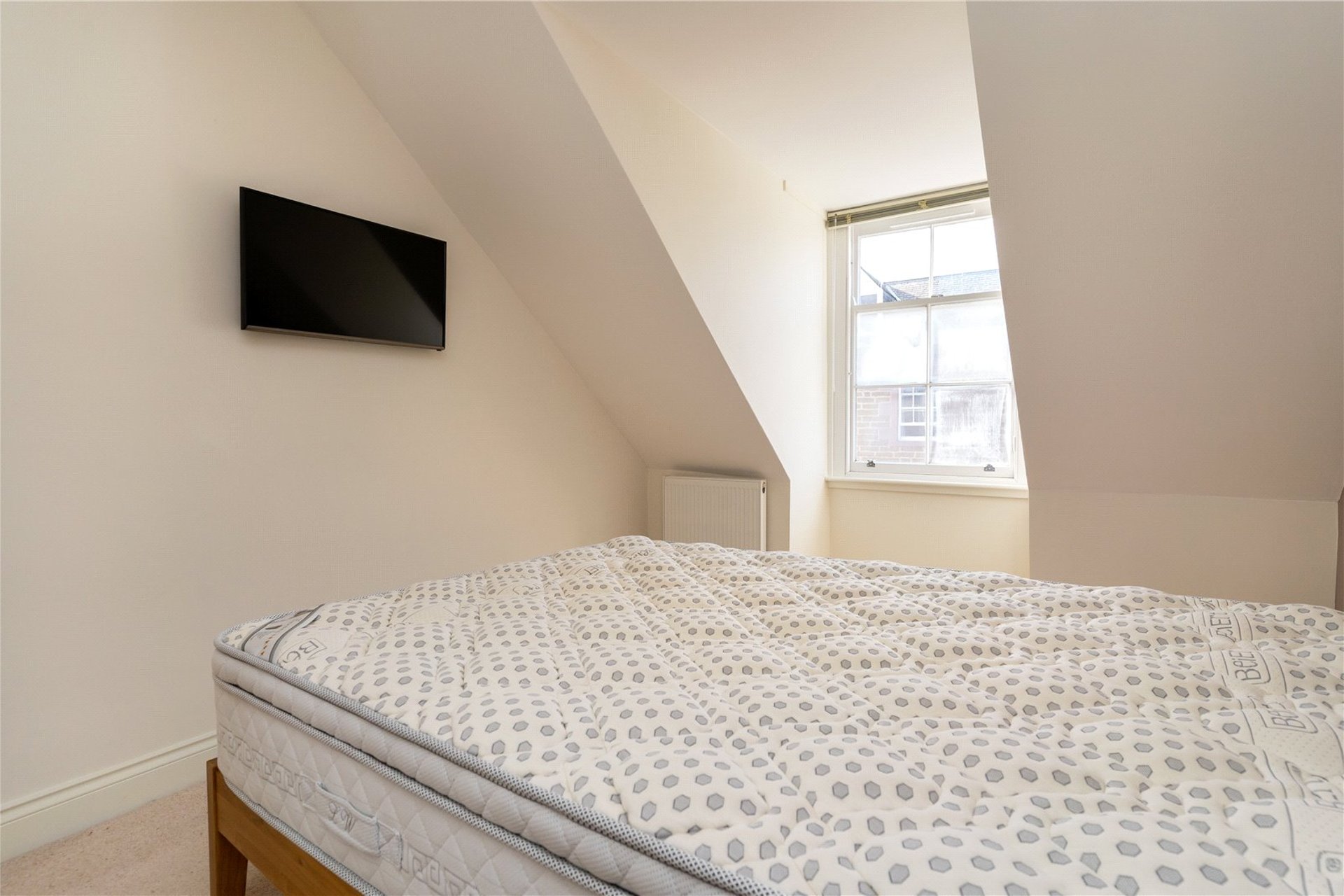 Teac Failte, 2 High Street, Melrose, Scottish Borders, TD6 9PA - Picture #11