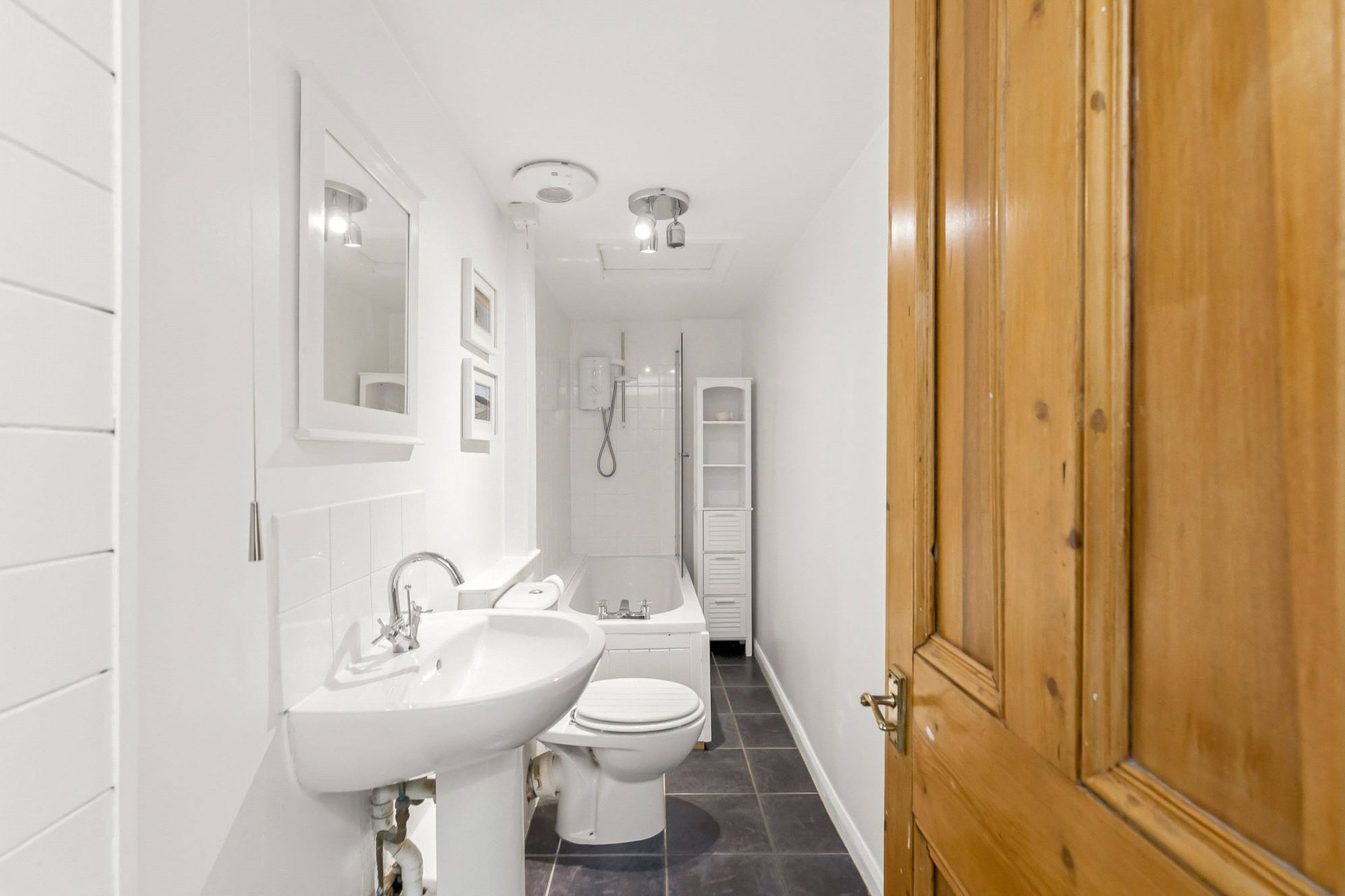 1F2, 142 Brunton Gardens, Montgomery Street, Edinburgh, EH7 5ET - Picture #14