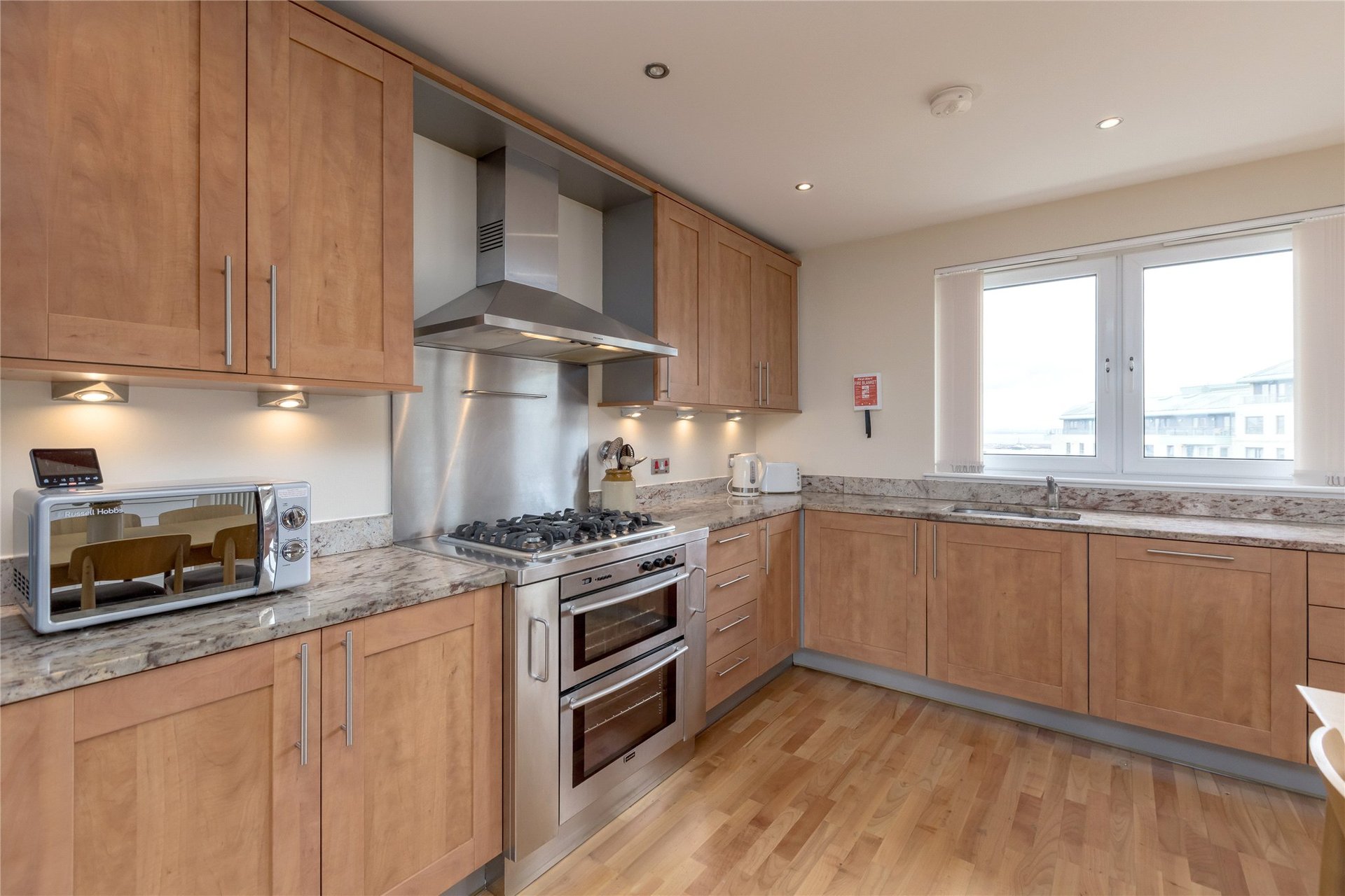 196/18 Lindsay Road, Leith, Edinburgh, EH6 6ND - Picture #8