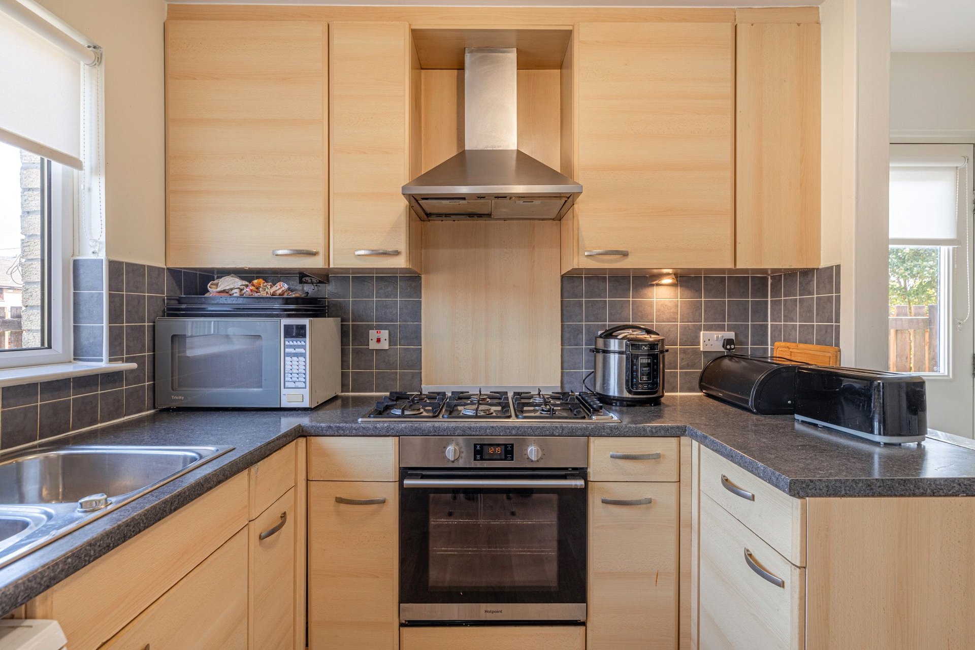 27 Blairbuie Drive, Kelvindale, Glasgow, G20 0TY - Picture #7