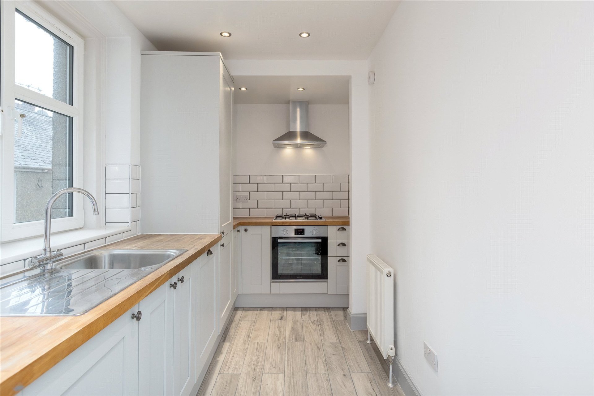89/2 McDonald Road, Edinburgh, Midlothian, EH7 4NA - Picture #5