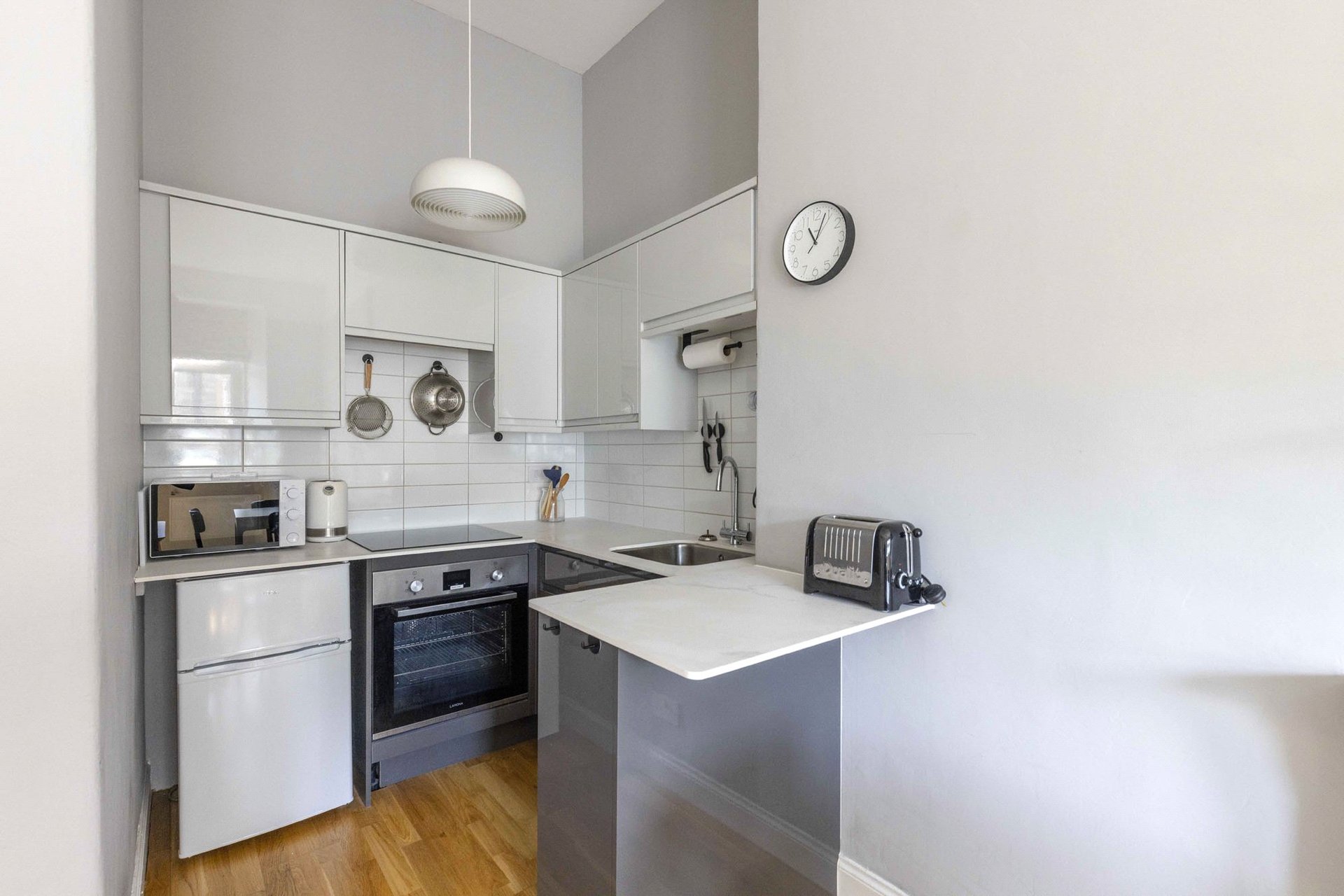 18/10 (2F2), Lochrin Place, Edinburgh, EH3 9QS - Picture #8