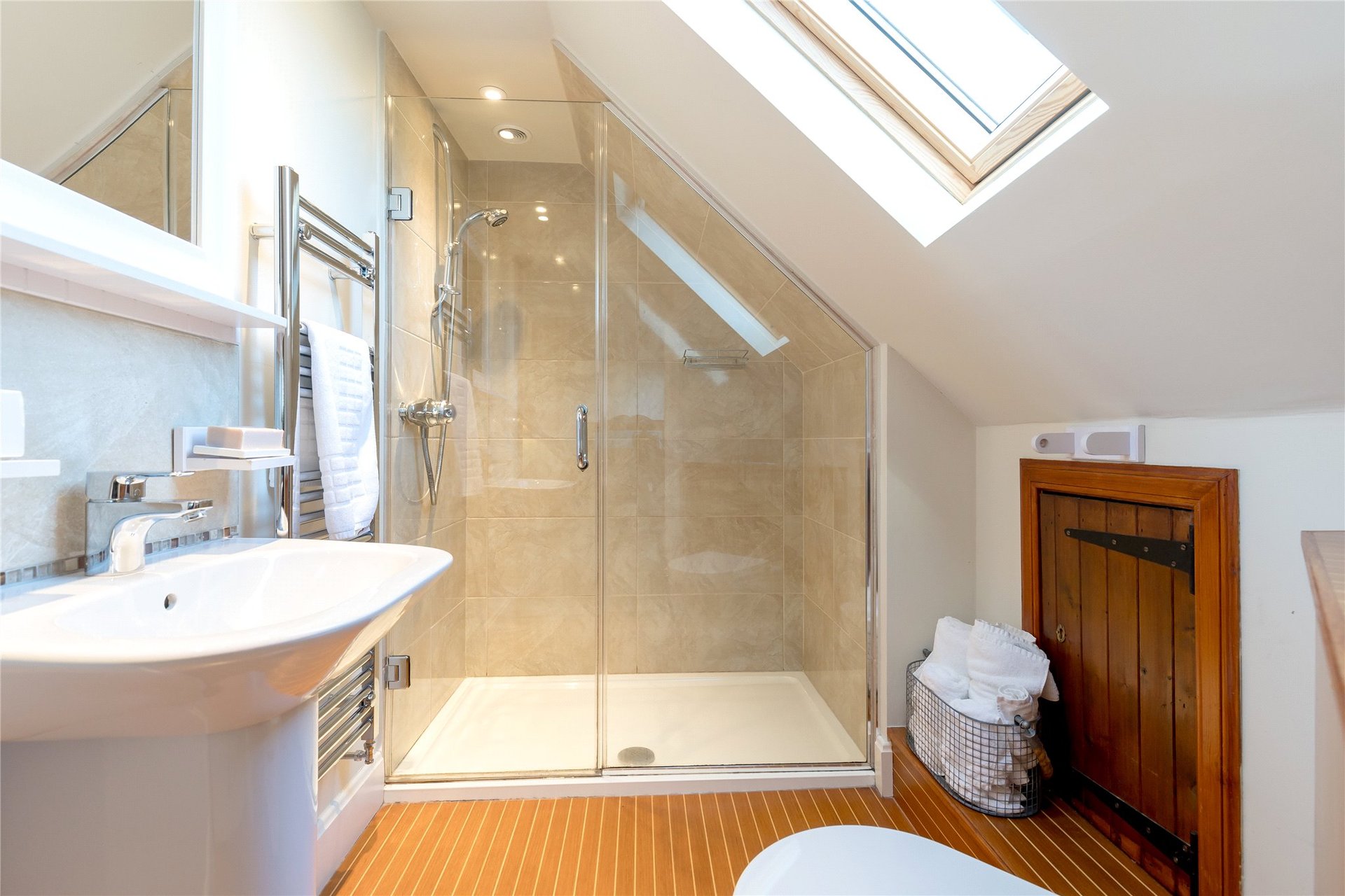 Maplehurst, 42 Abbotsford Road, Galashiels, Scottish Borders, TD1 3HR - Picture #27