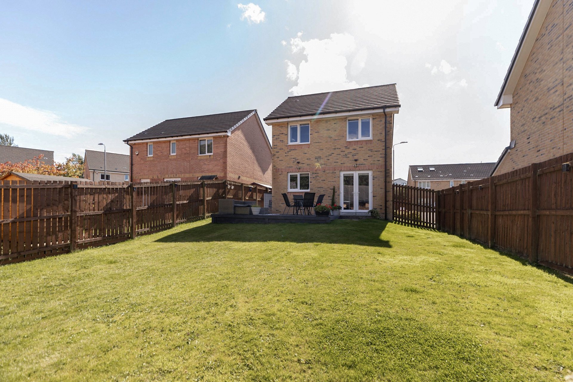 6 Daisy Place, Newton Mearns, Glasgow, G77 6FW - Picture #24