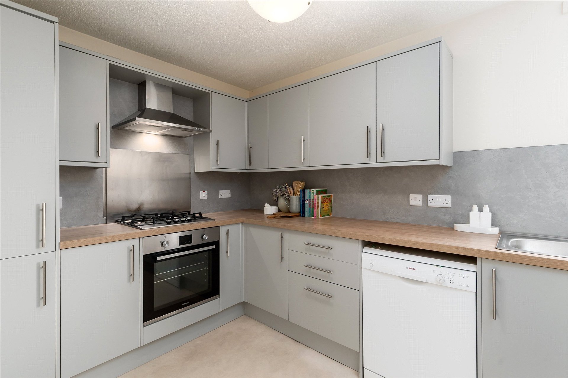 Flat 11, 4 Huntingdon Place, Bellevue, Edinburgh, EH7 4AT - Picture #8