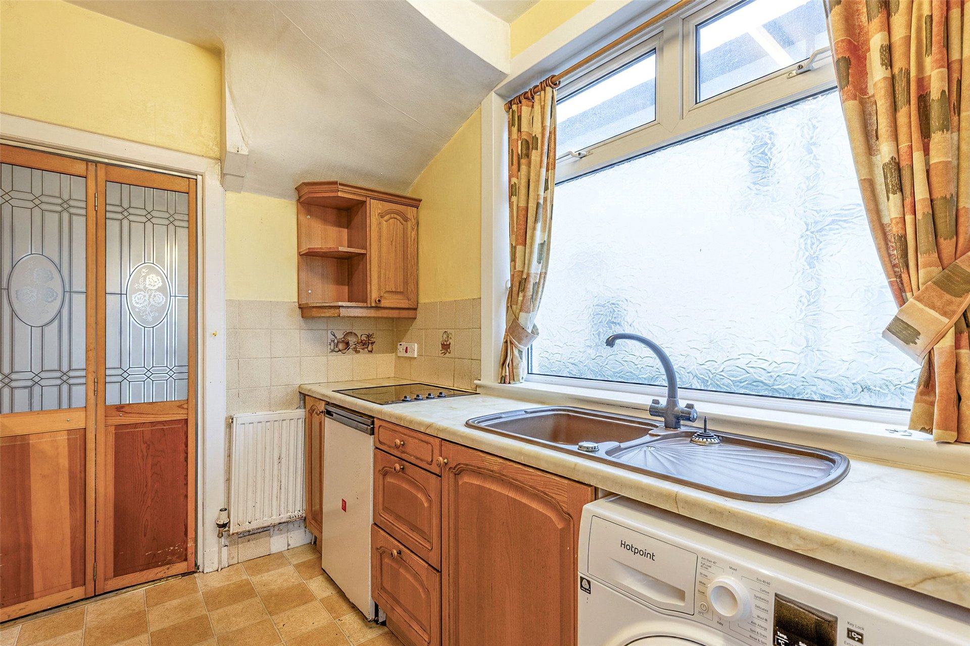 49 Mosshead Road, Bearsden, G61 3HL - Picture #12