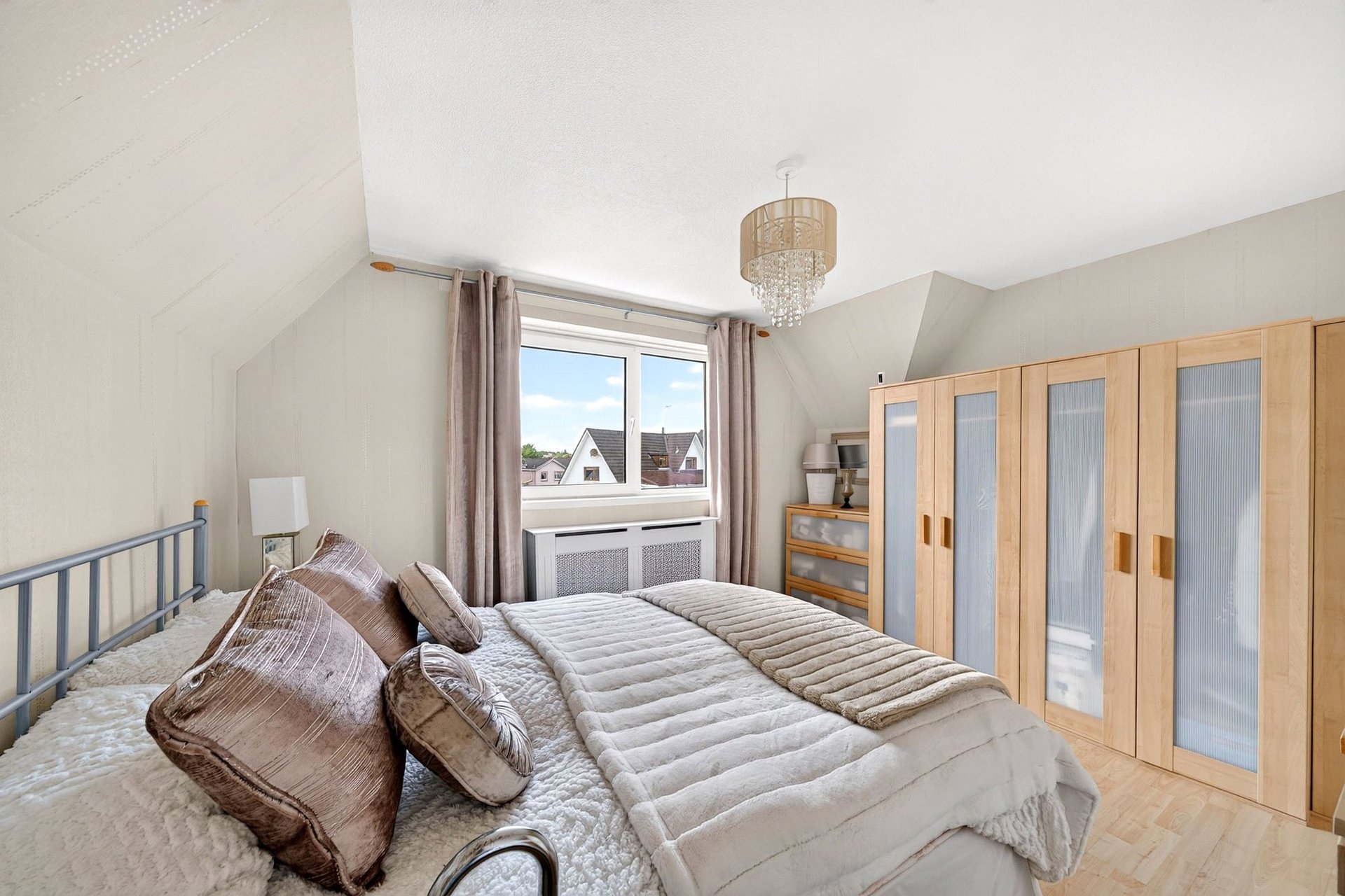1 Darvel Drive, Newton Mearns, Glasgow, G77 5SQ - Picture #23