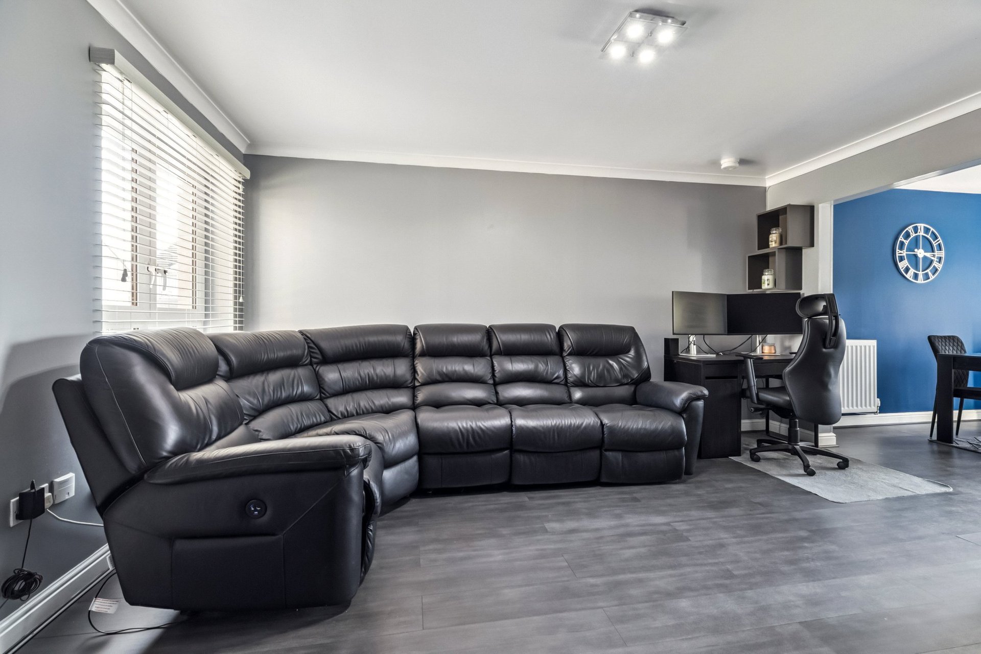25 Glenbervie Place, Summerston, Glasgow, G23 5QF - Picture #2