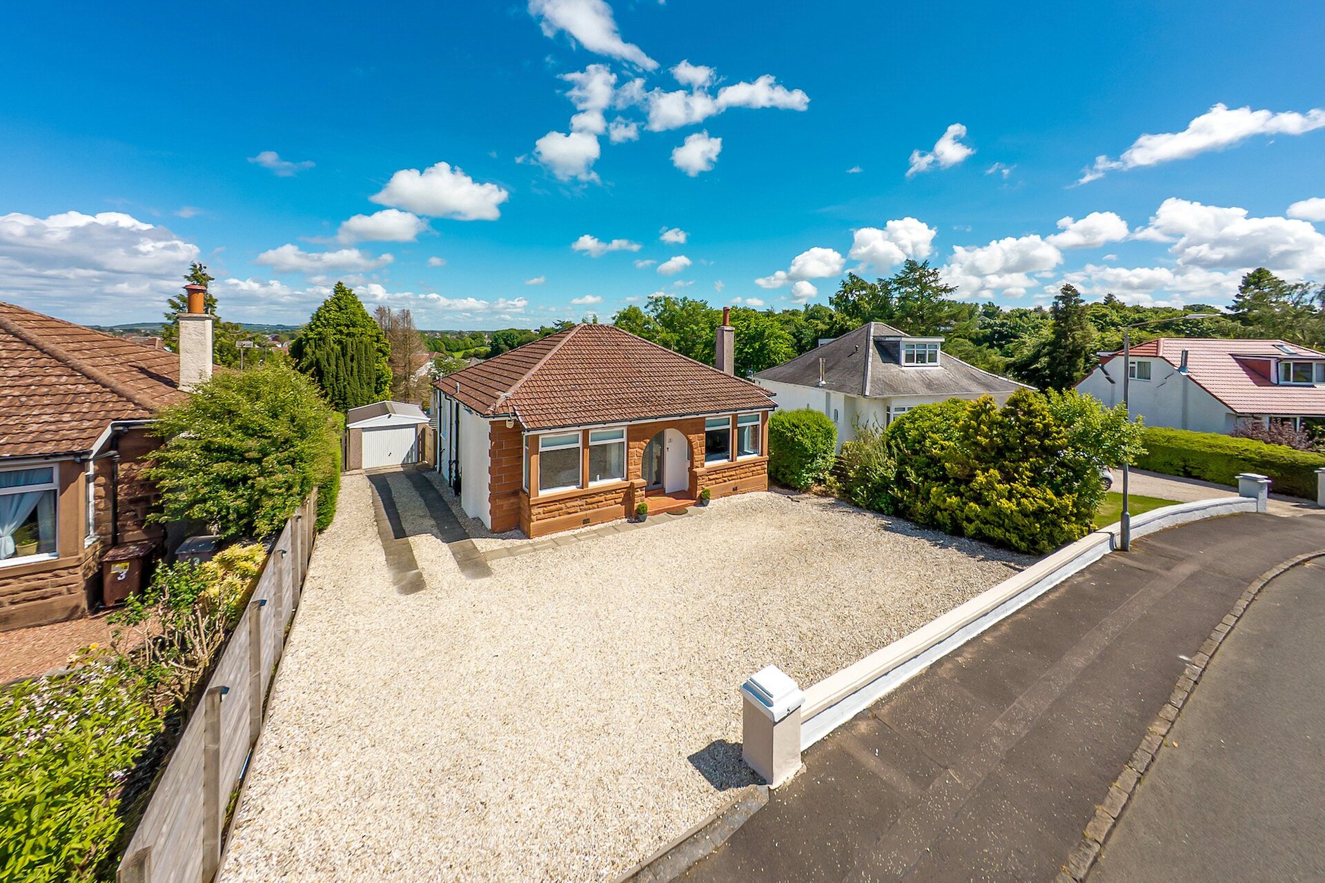 5 Beech Crescent, Newton Mearns, Glasgow, G77 5BN - Picture #1