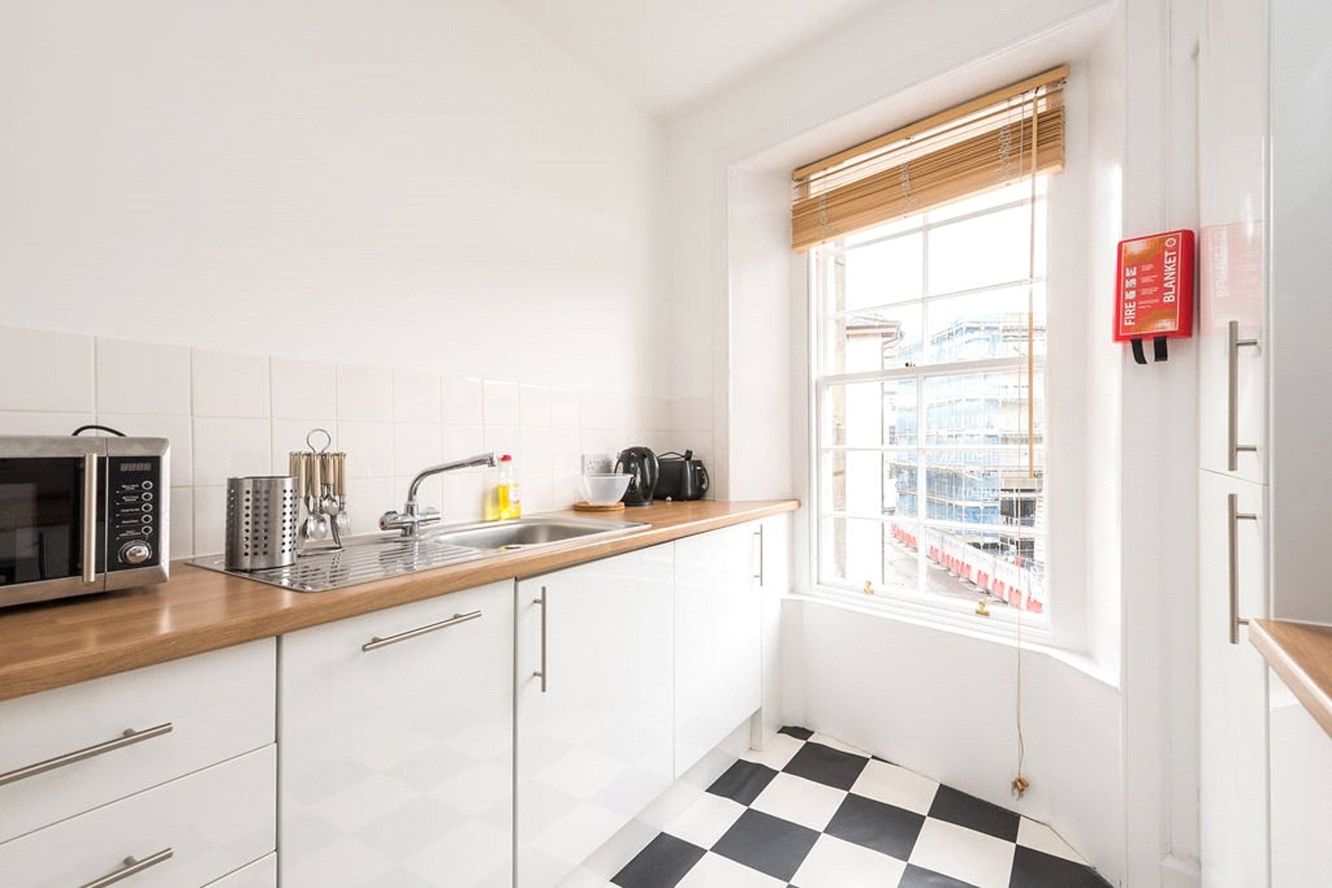 FLAT 2F2, 1 Warriston Road, Canonmills, Edinburgh, EH3 5LG - Picture #6