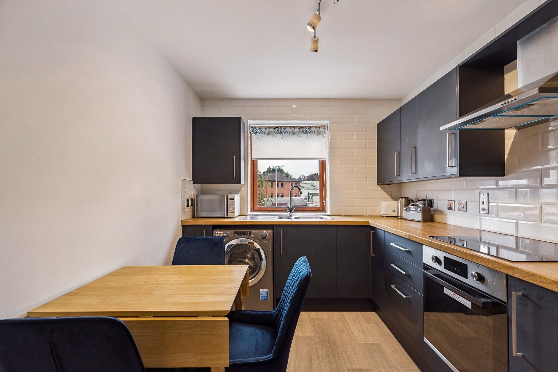 9 Mclaren Court, Fenwick Place, Giffnock, Glasgow, East Renfrewshire, G46 6UF - Picture #12