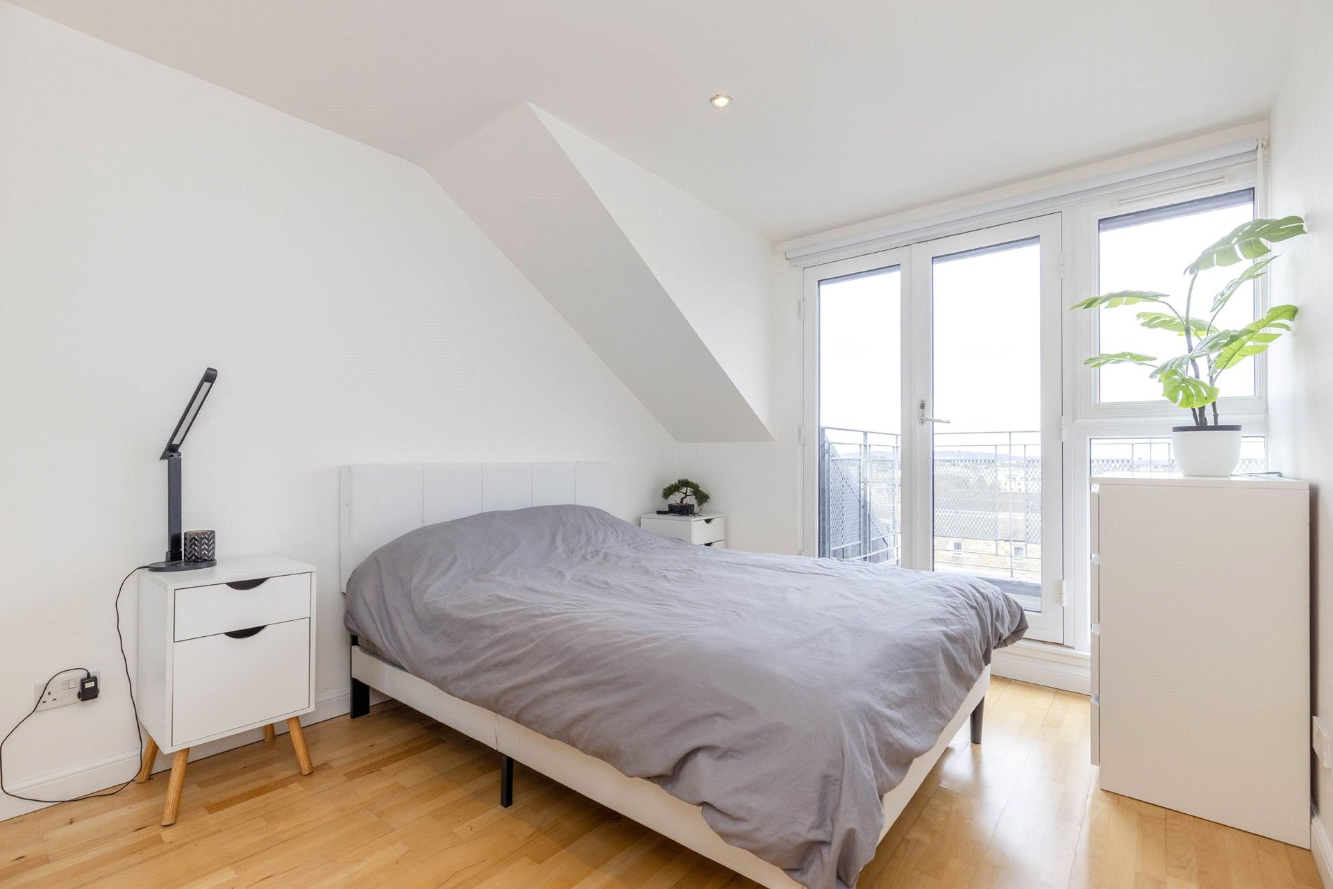 Flat 16, 163 Easter Road, Edinburgh, EH7 5QB - Picture #8