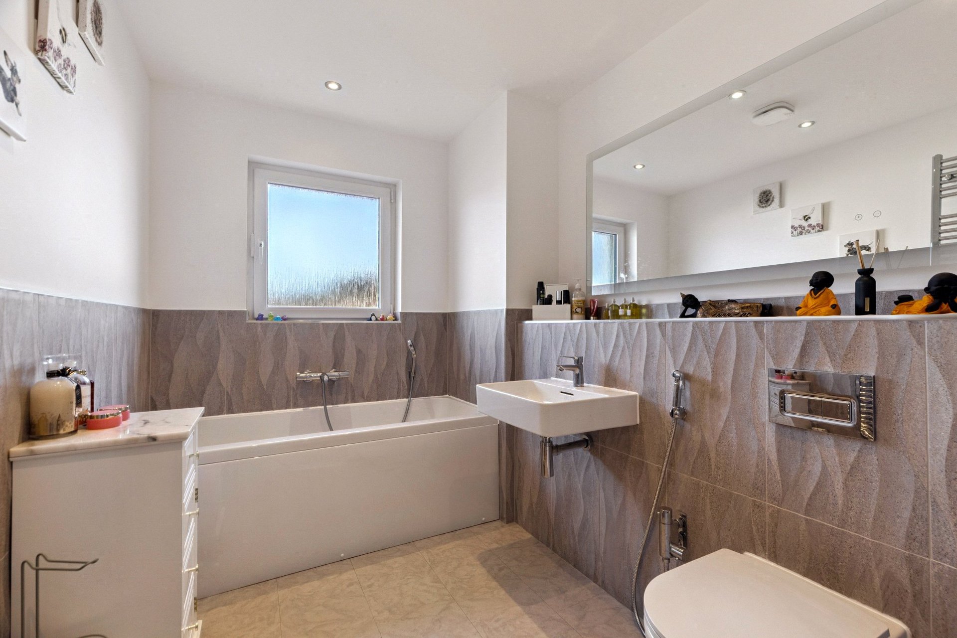 3 Raeside Way, Newton Mearns, Glasgow, East Renfrewshire, G77 6YL - Picture #37