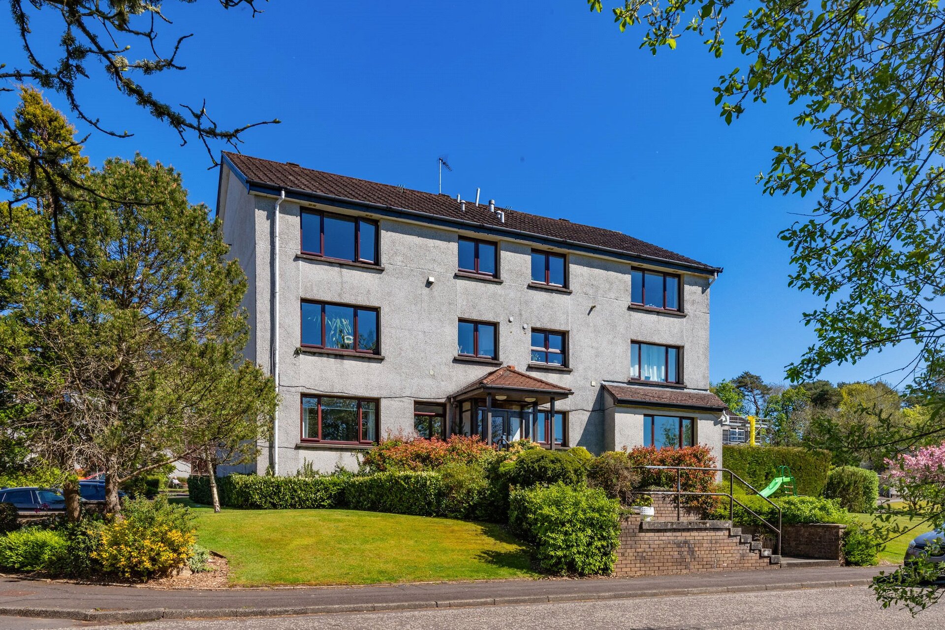 Flat A, 18 Buchanan Drive, Newton Mearns, Glasgow, East Renfrewshire, G77 6QN - Picture #1