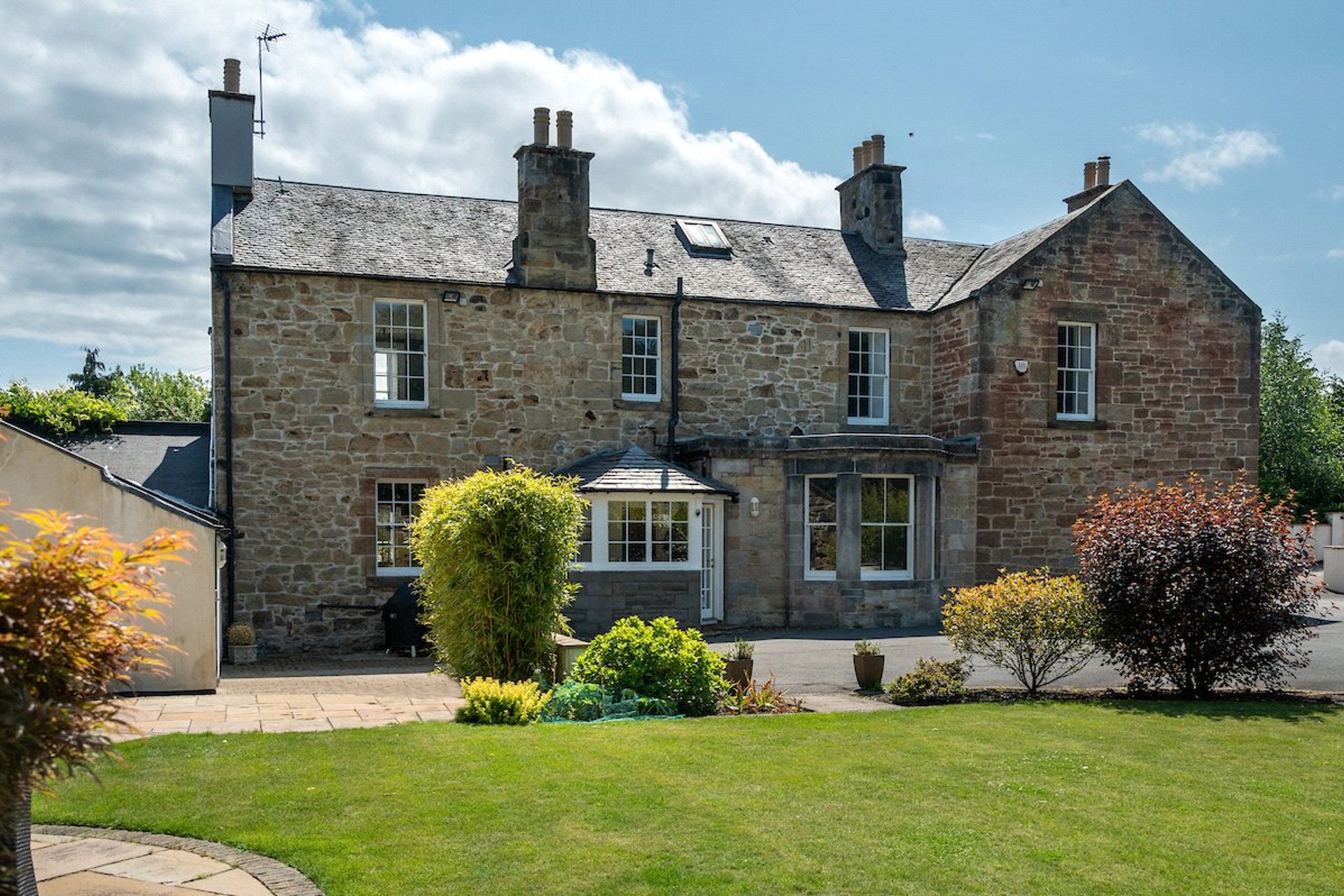 6 Lugton Brae, Dalkeith, Midlothian, EH22 1JX - Picture #3