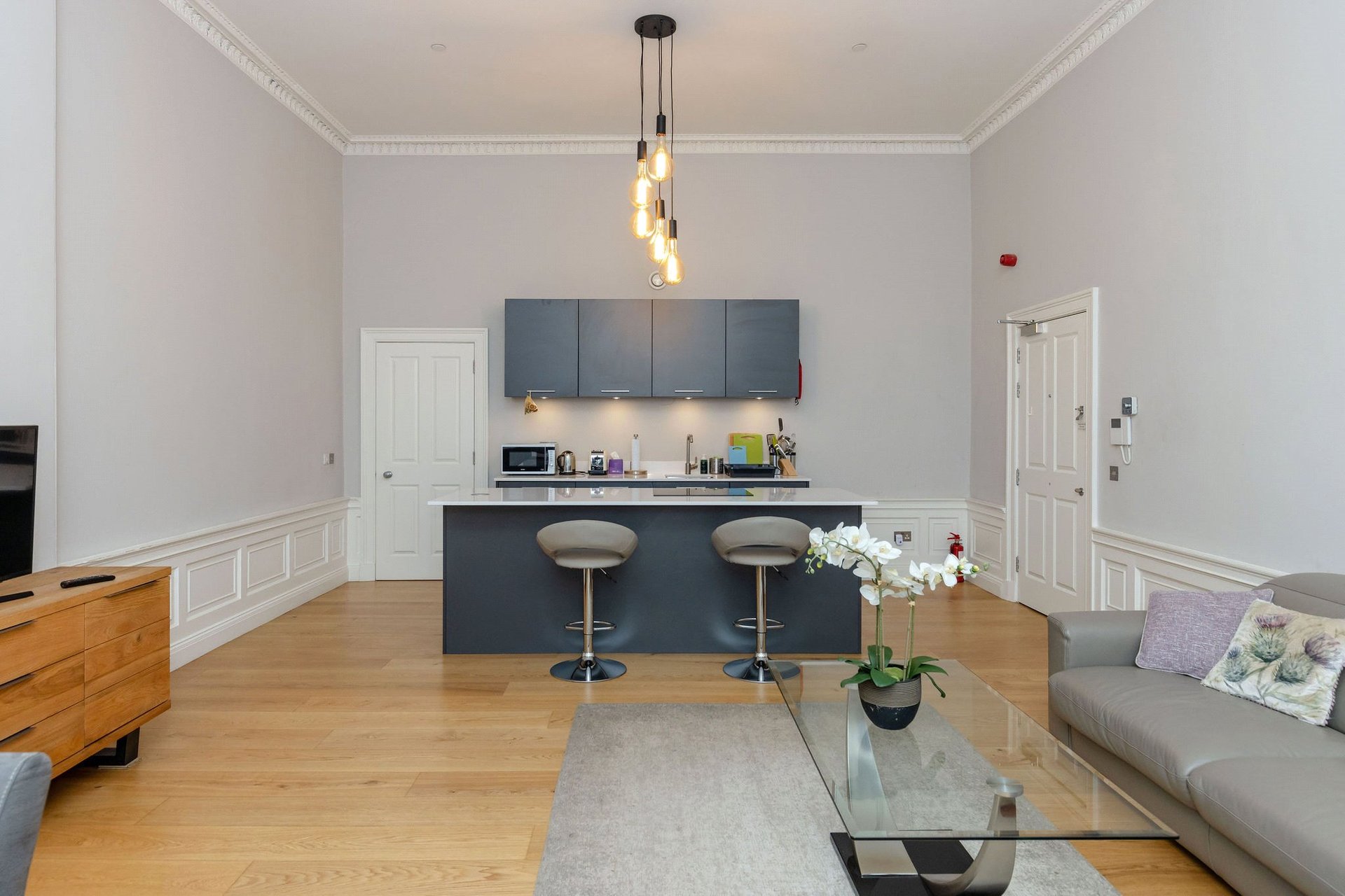 Flat 1, 19 York Place, Edinburgh, Midlothian, EH1 3EB - Picture #8
