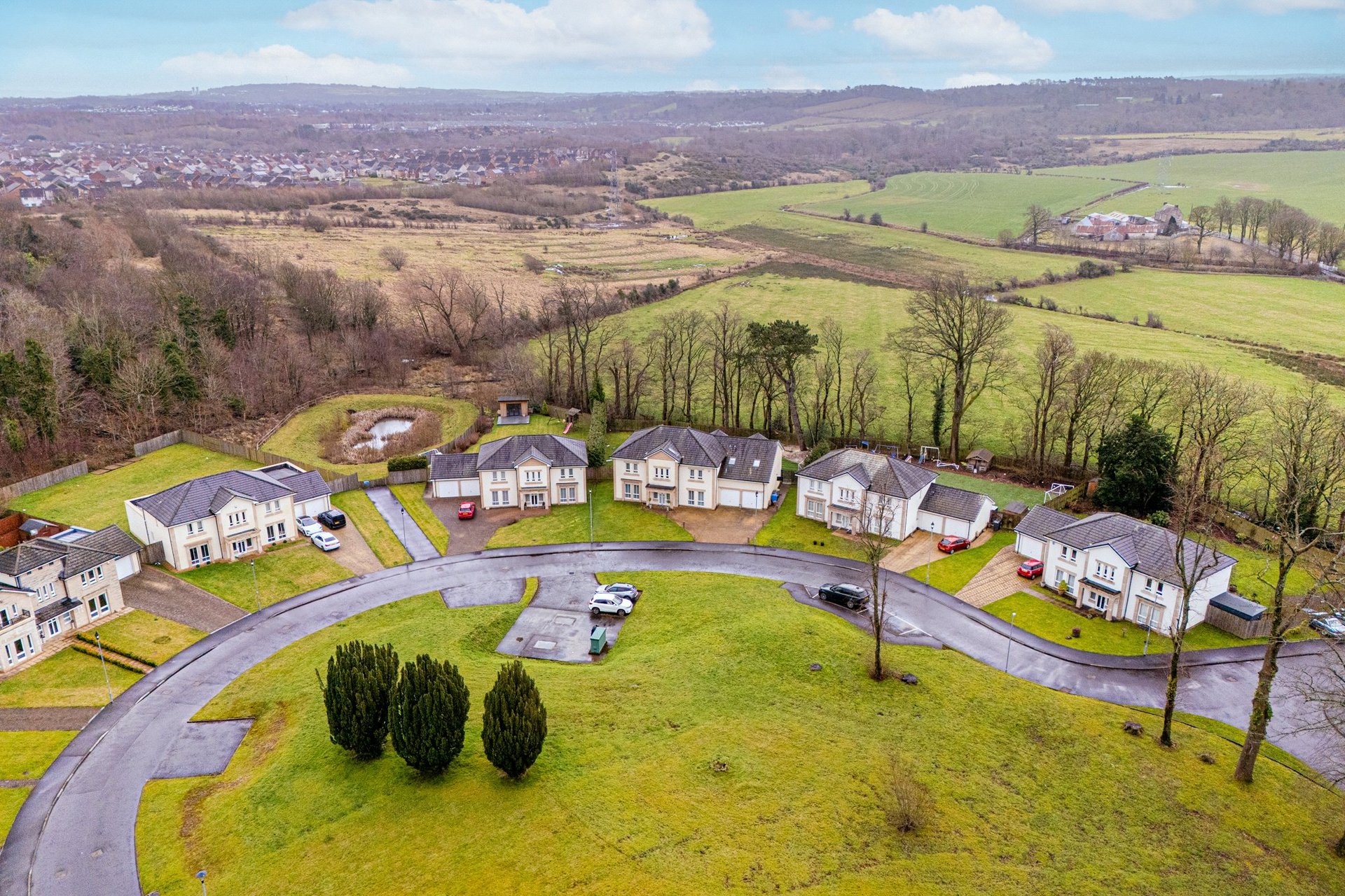 19 Montfort Park, Barrhead, Glasgow, East Renfrewshire, G78 1SJ - Picture #4