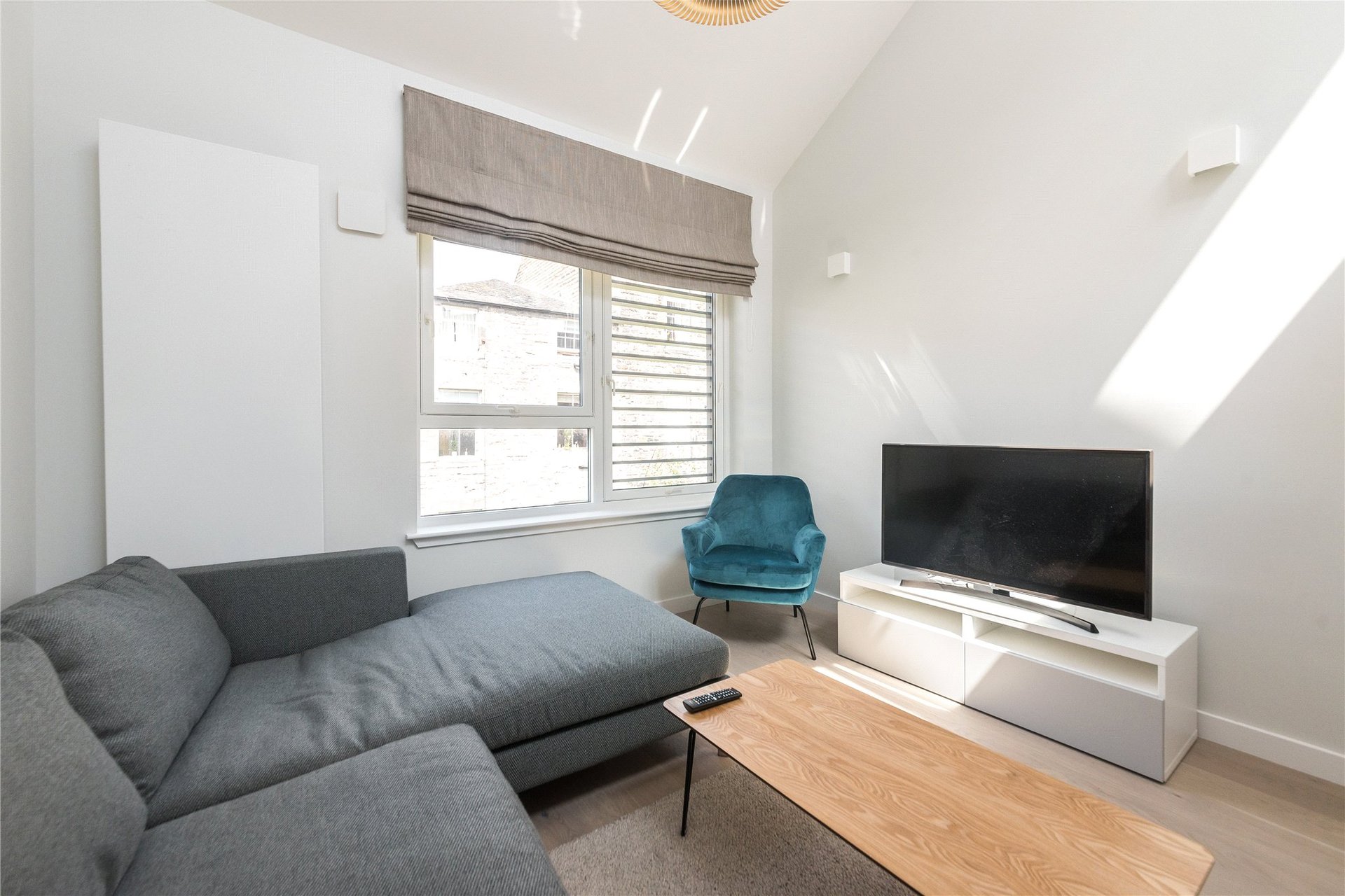 2A Broughton Street Lane, New Town, Edinburgh, EH1 3LY - Picture #4