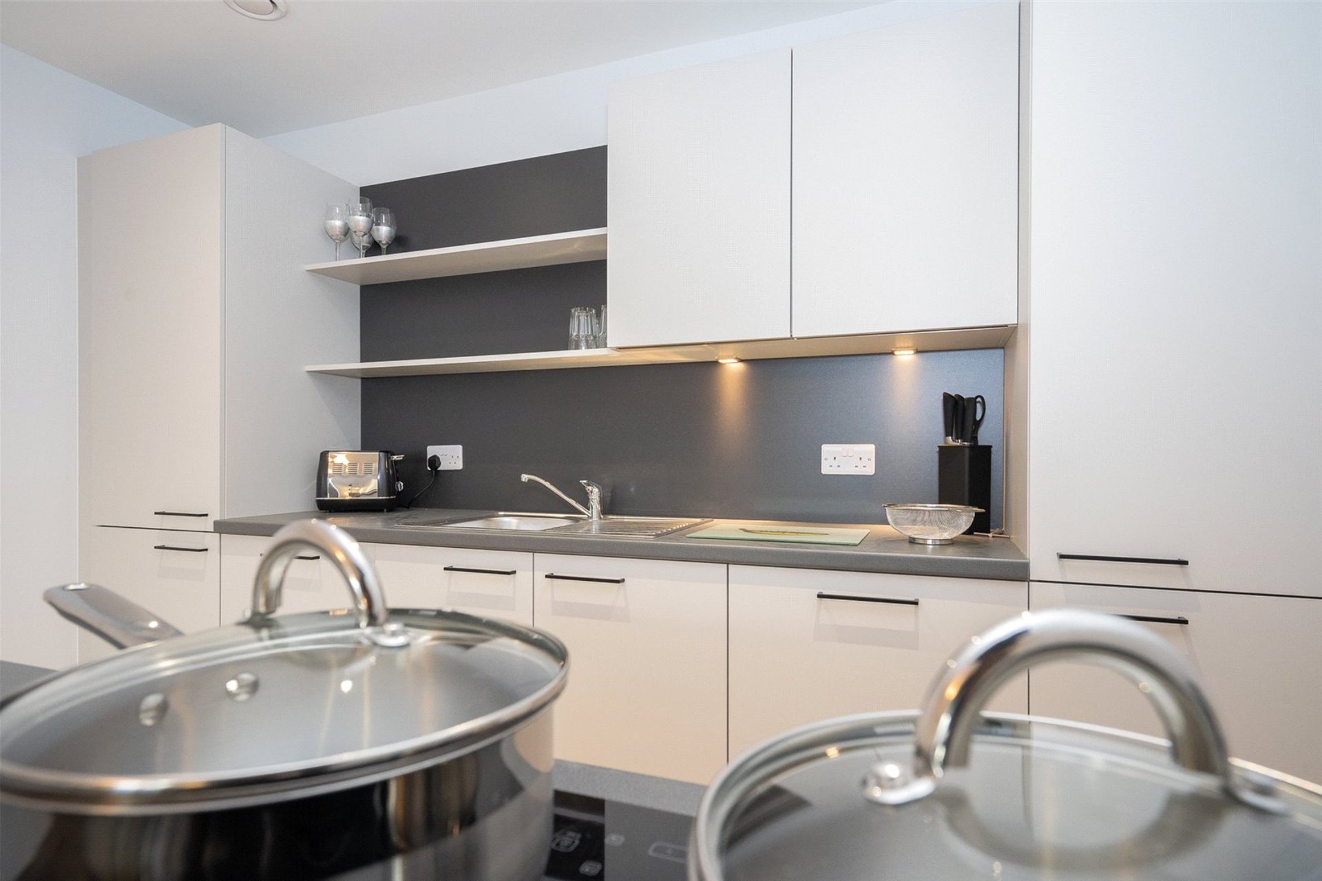 Flat 12, 19 Pillans Place, Edinburgh, EH6 7FJ - Picture #14
