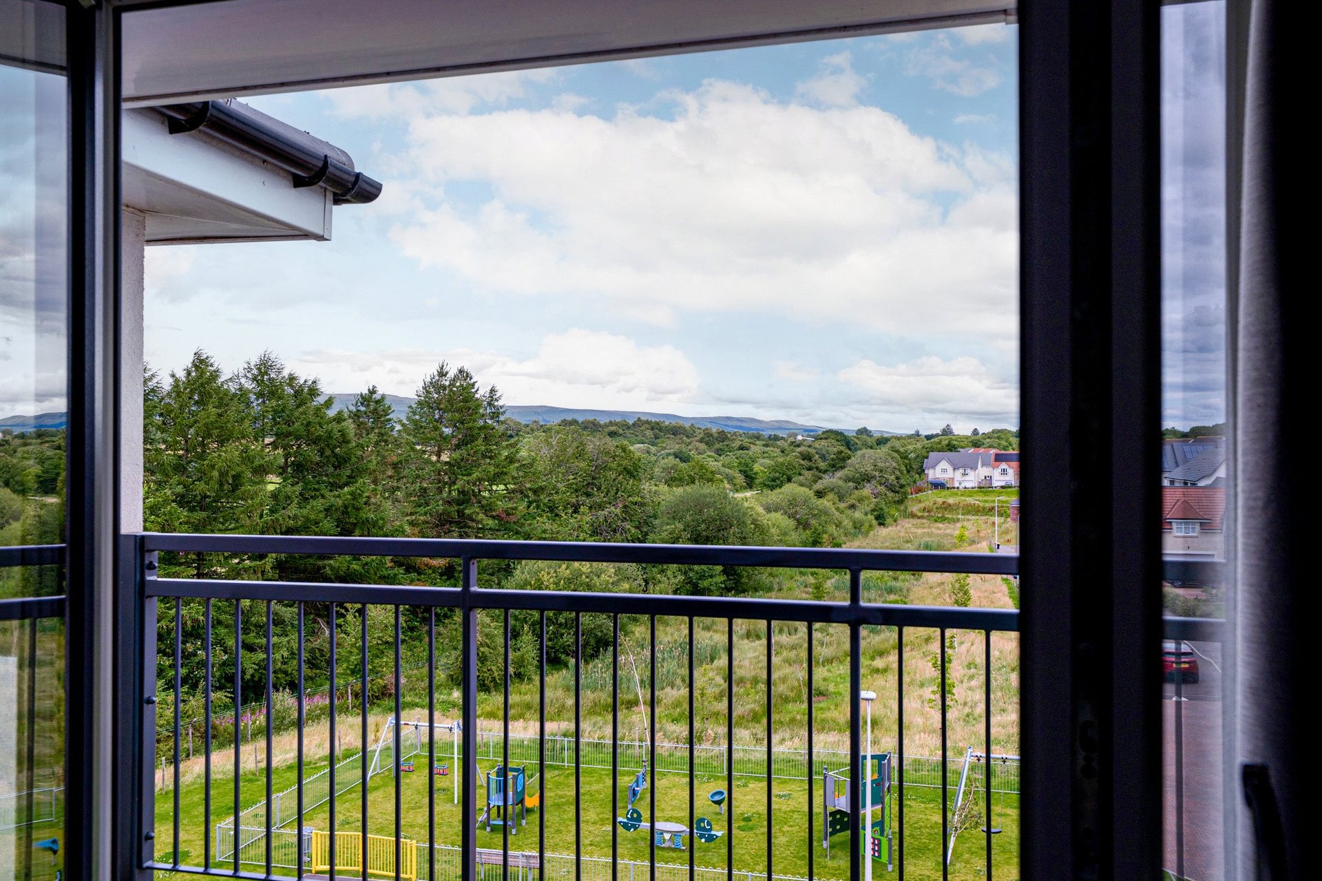Flat 3/4, 38 Towing Drive, Bishopbriggs, Glasgow, East Dunbartonshire, G64 3NR - Picture #7