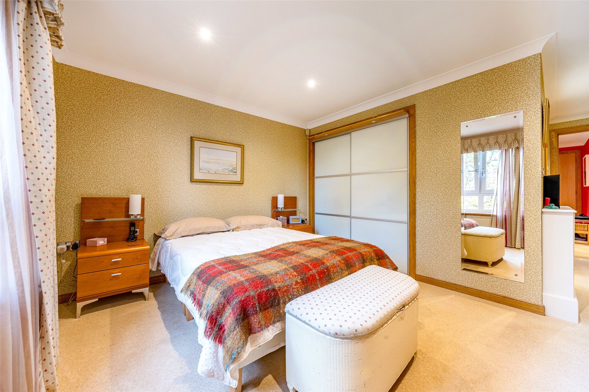 8 Thorn Heights, Bearsden, G61 4AZ - Picture #17