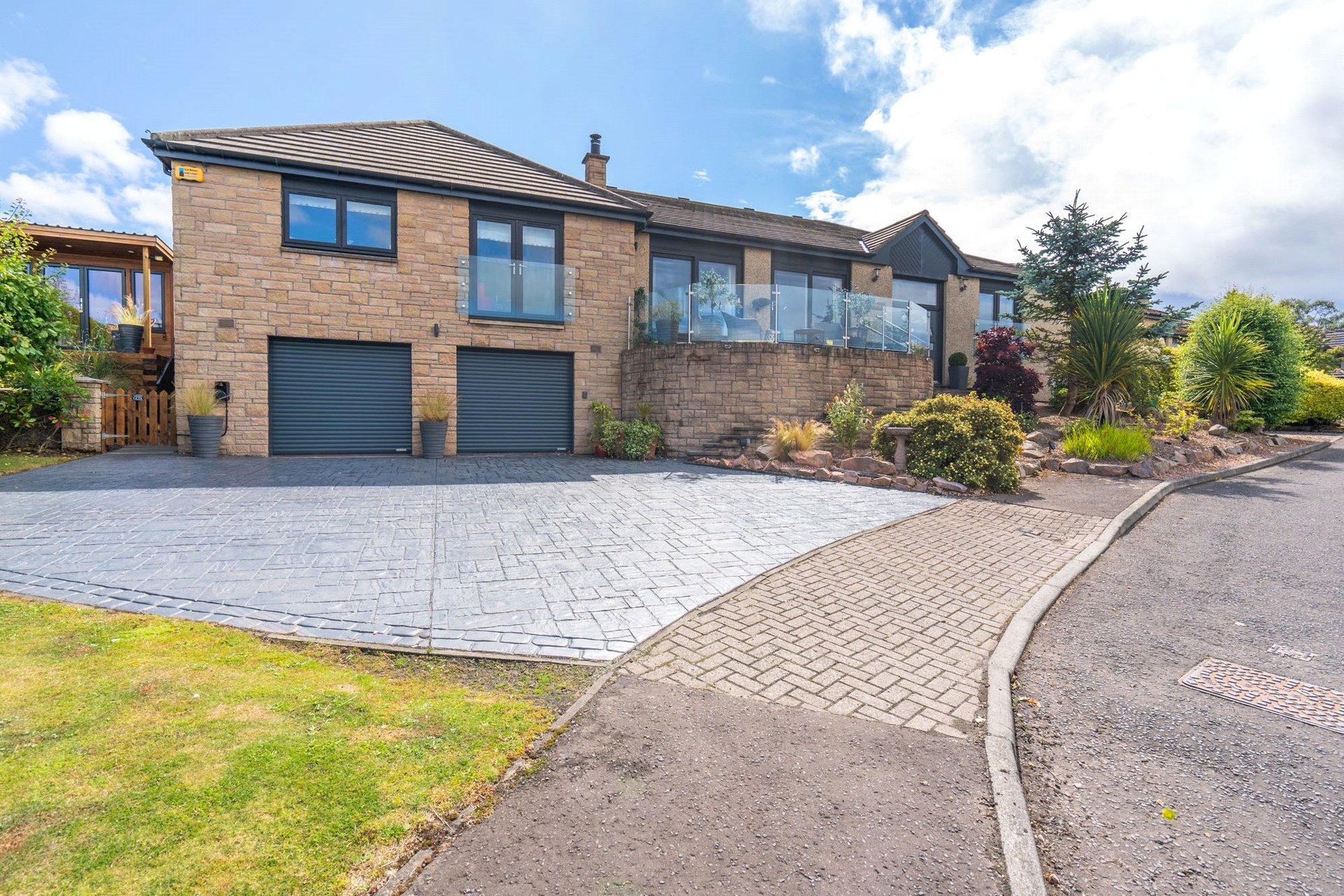 Hollycroft, 3 Riverview, Tayport Road, Newport-on-Tay, Fife, DD6 8QX - Picture #2