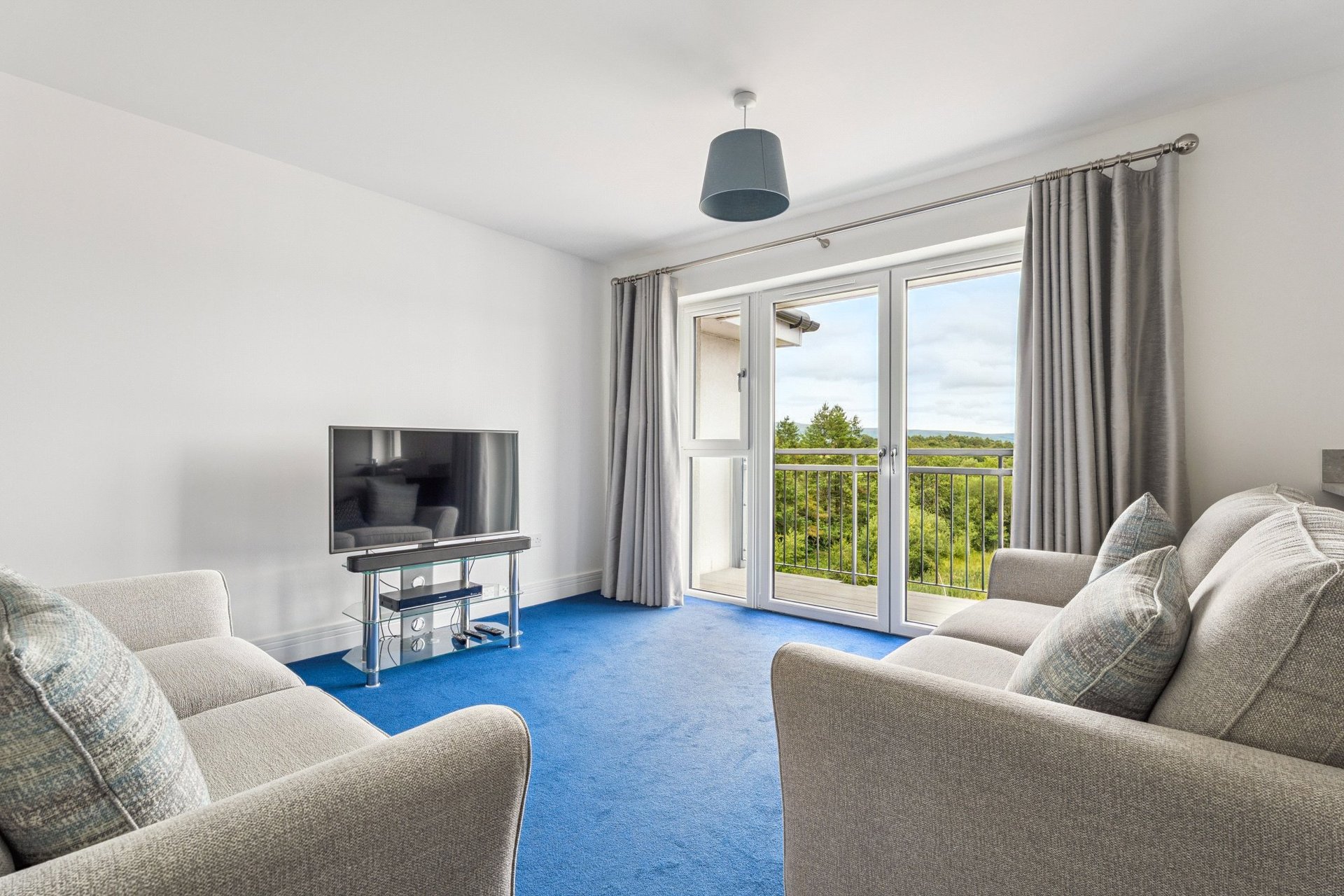 Flat 3/4, 38 Towing Drive, Bishopbriggs, Glasgow, East Dunbartonshire, G64 3NR - Picture #4