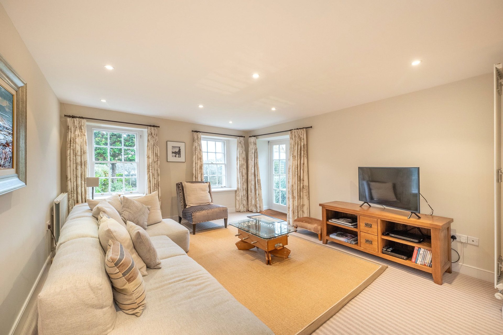 Dispensary House, 106 Roxburgh Street, Kelso, Scottish Borders, TD5 7DY - Picture #11