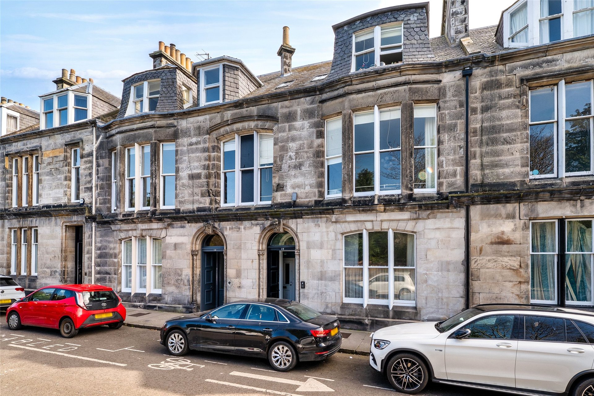 17a Queens Gardens, St. Andrews, Fife, KY16 9TA - Picture #2