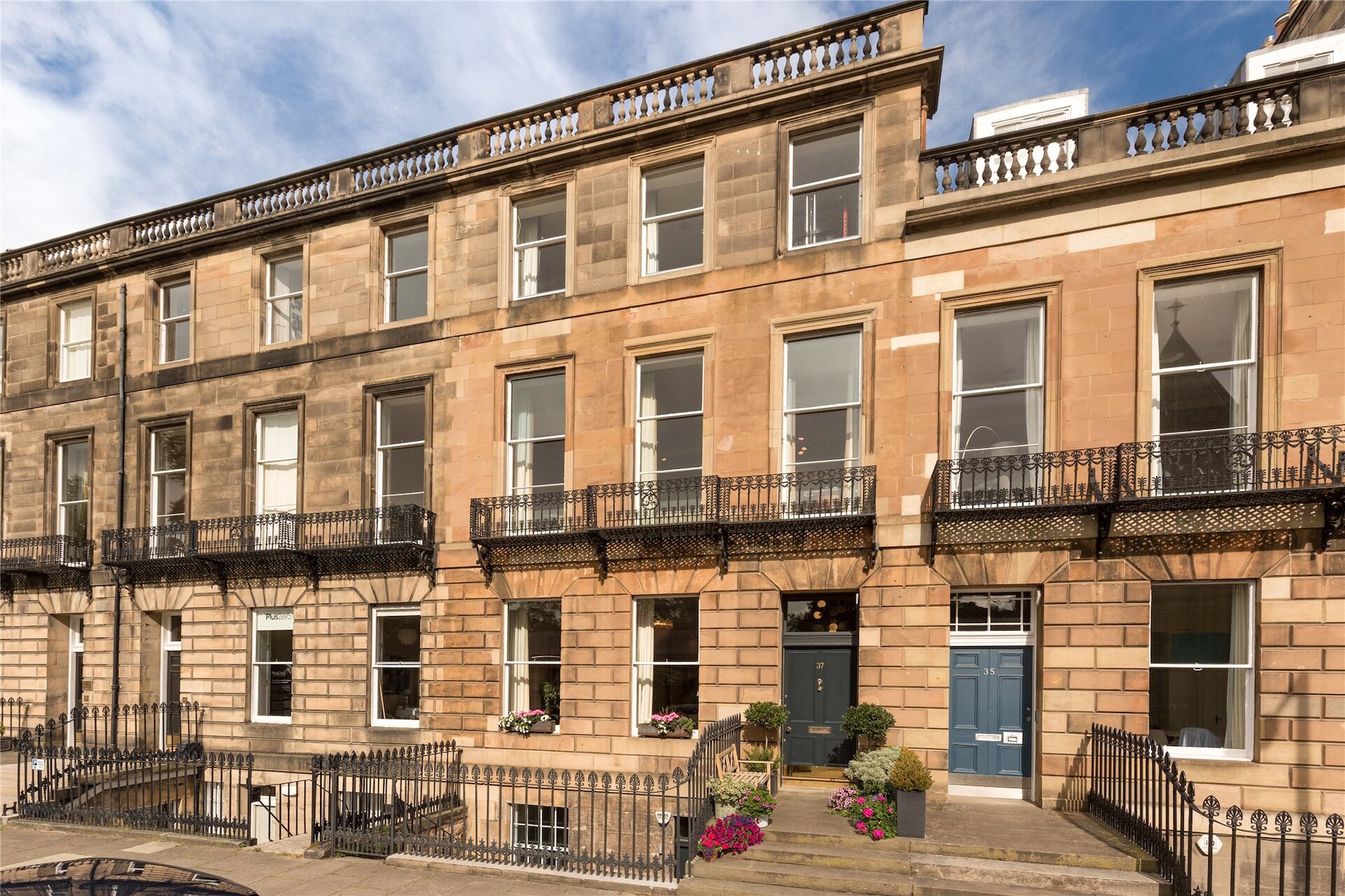 37 Manor Place, Edinburgh, EH3 7EB - Picture #1