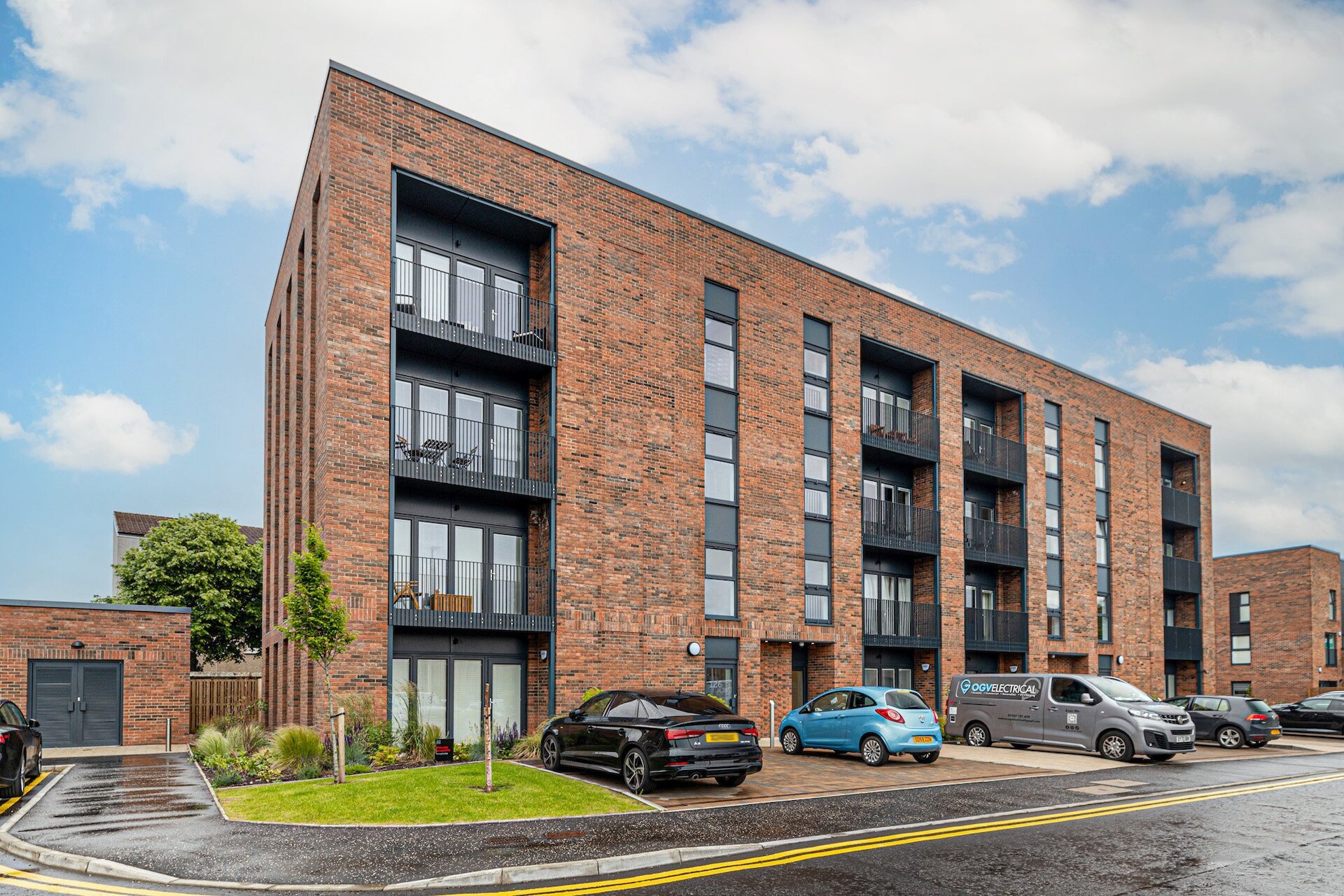 Flat 0/2, 126 Festival Court, Festival Park, Glasgow, G51 1BT - Picture #1
