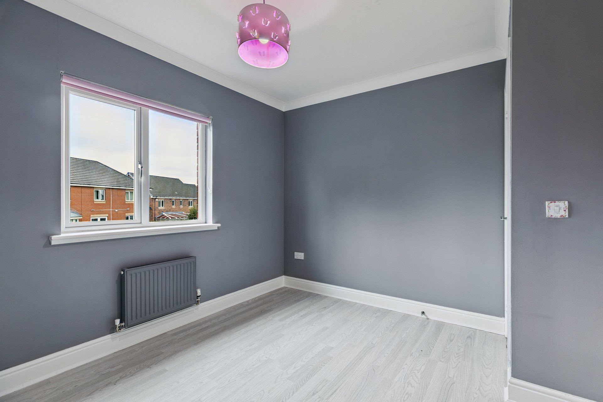 28 Deaconsbrook Road, Thornliebank, G46 7UX - Picture #25