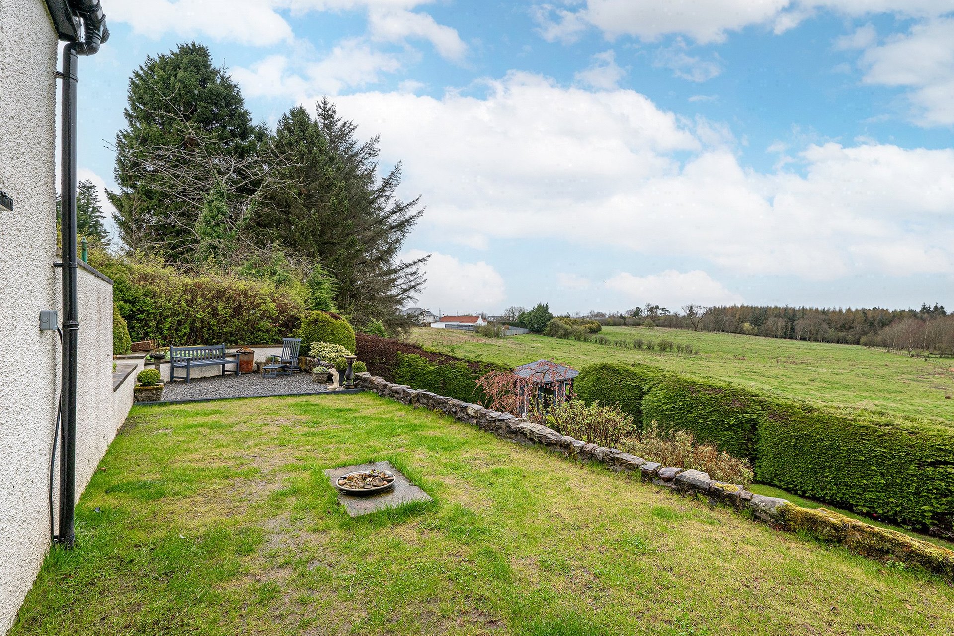 Yew Tree House, 38 Braehead Road, Thorntonhall, Glasgow, G74 5AQ - Picture #49