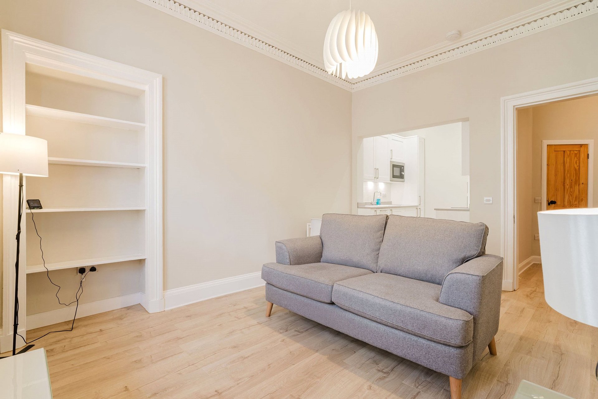 Flat 3 (1FR), 13 Bryson Road, Edinburgh, EH11 1ED - Picture #5