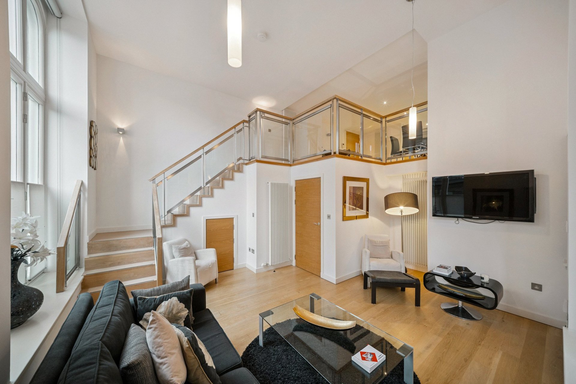 Flat 7, 19 Simpson Loan, Edinburgh, Midlothian, EH3 9BS - Picture #4