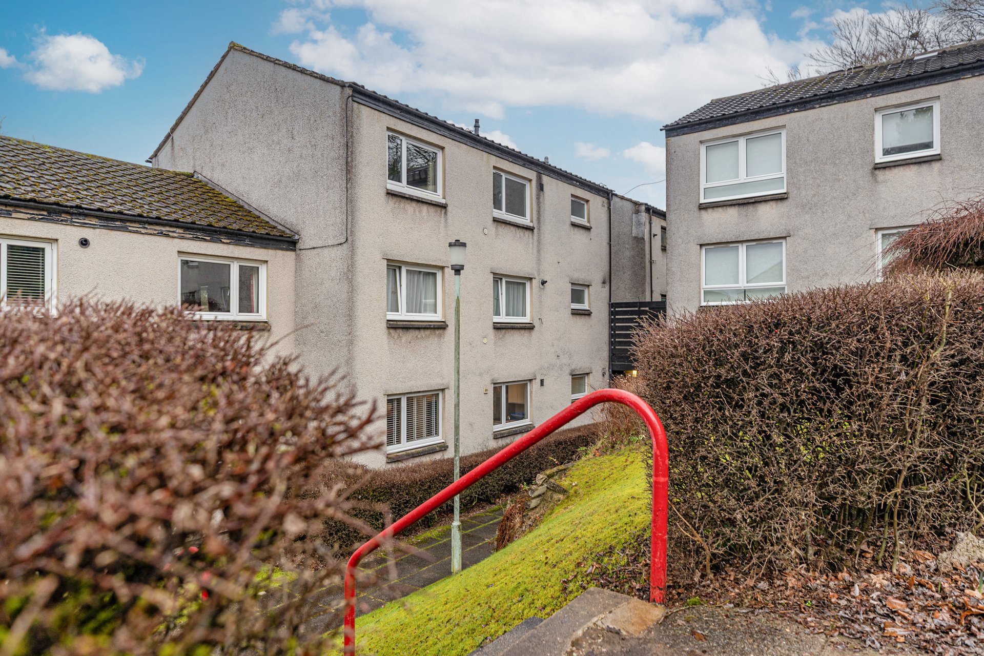 Flat 2, 9 The Riggs, Milngavie, G62 8LX - Picture #2